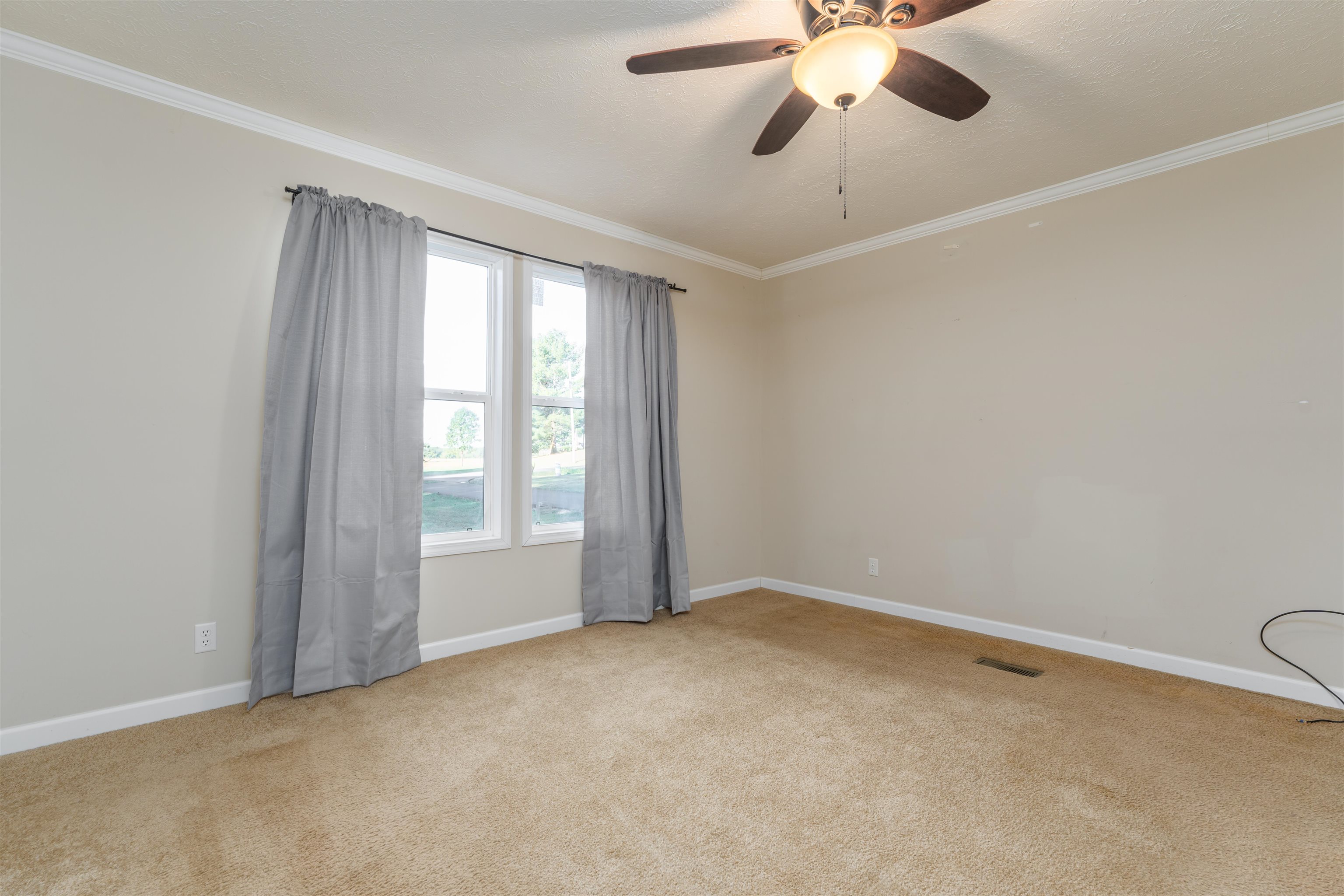 1046 School Rd, Sacramento, Kentucky 42372, 3 Bedrooms Bedrooms, ,2 BathroomsBathrooms,Single Family Residence,For Sale,School Rd,88148