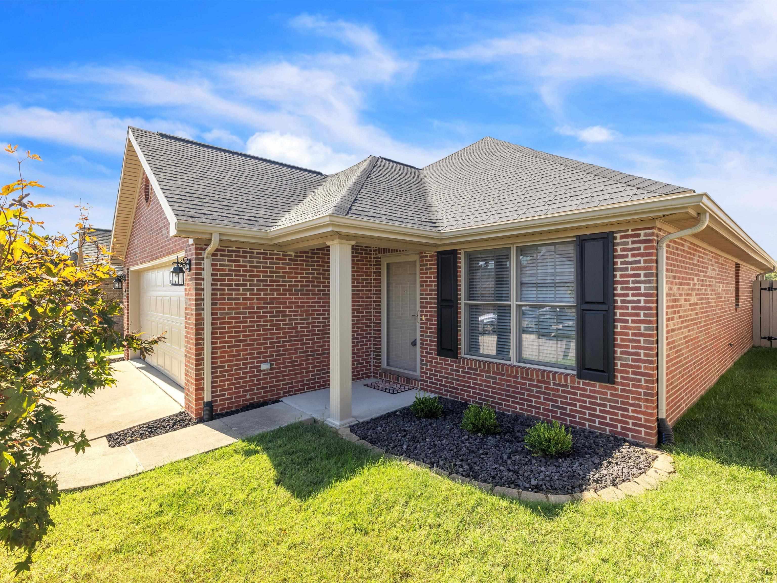 2936 Silver Charm Cove, Owensboro, Kentucky 42301, 3 Bedrooms Bedrooms, ,2 BathroomsBathrooms,Single Family Residence,For Sale,Silver Charm Cove,88149