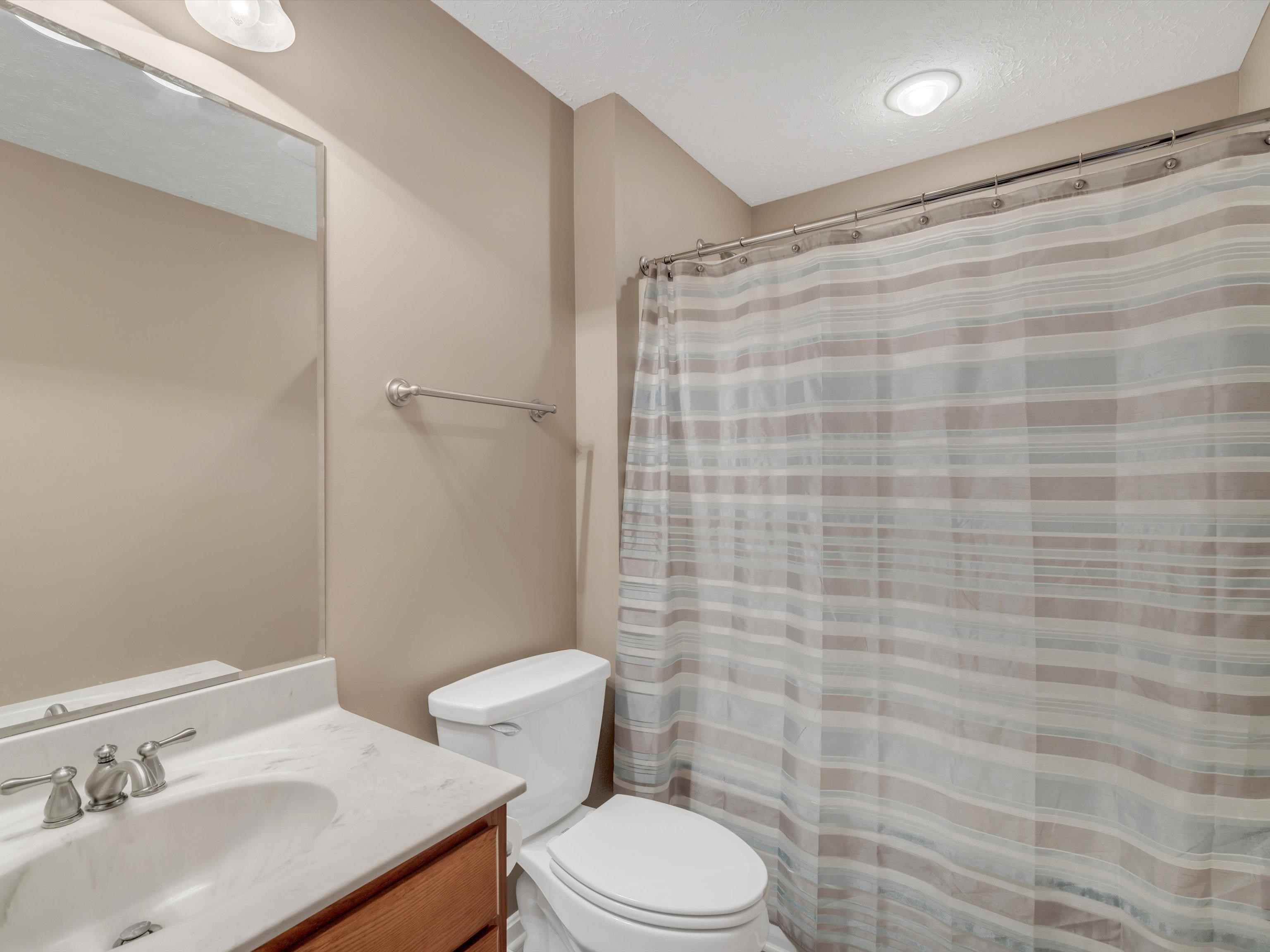 2936 Silver Charm Cove, Owensboro, Kentucky 42301, 3 Bedrooms Bedrooms, ,2 BathroomsBathrooms,Single Family Residence,For Sale,Silver Charm Cove,88149