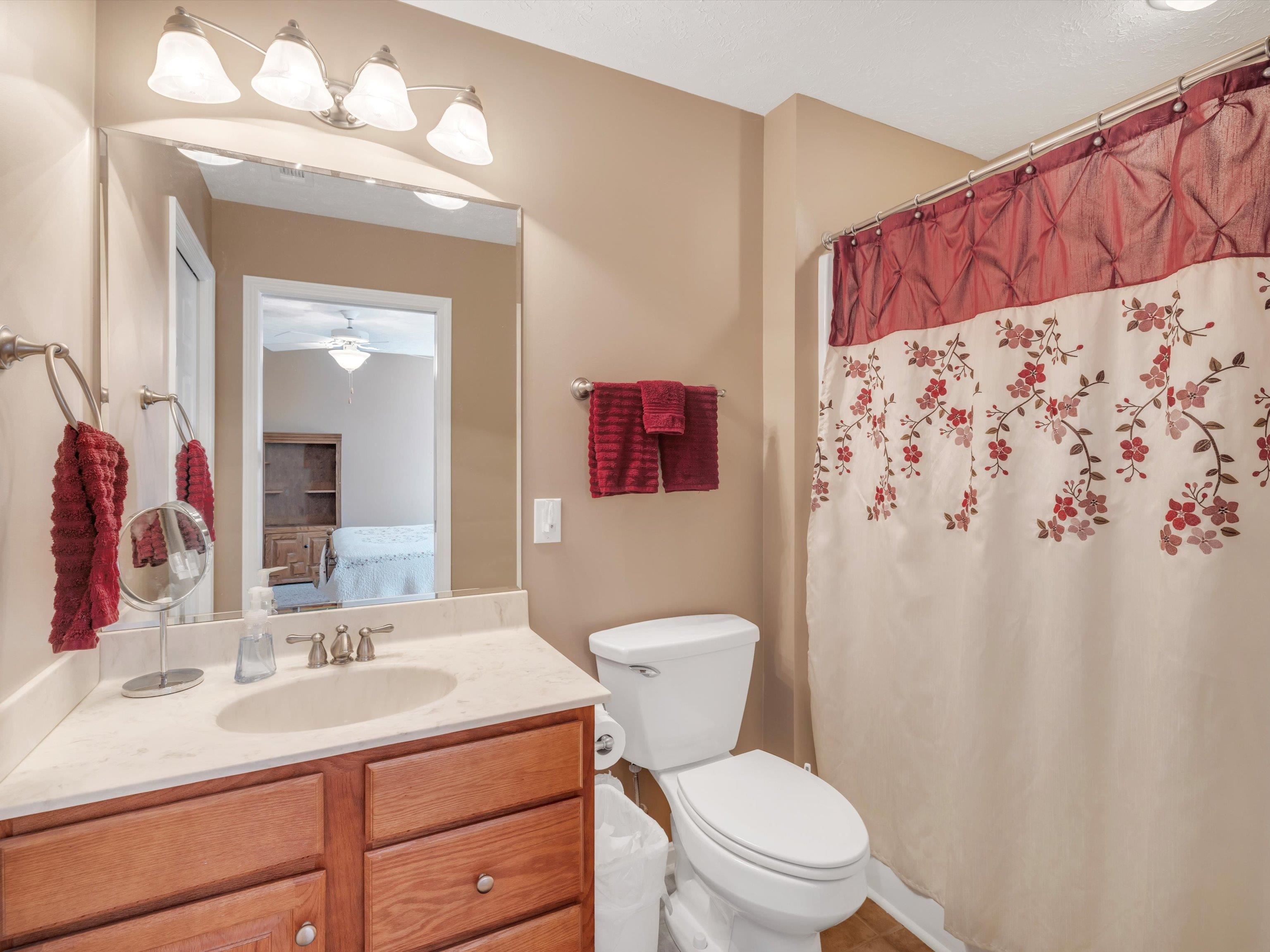 2936 Silver Charm Cove, Owensboro, Kentucky 42301, 3 Bedrooms Bedrooms, ,2 BathroomsBathrooms,Single Family Residence,For Sale,Silver Charm Cove,88149