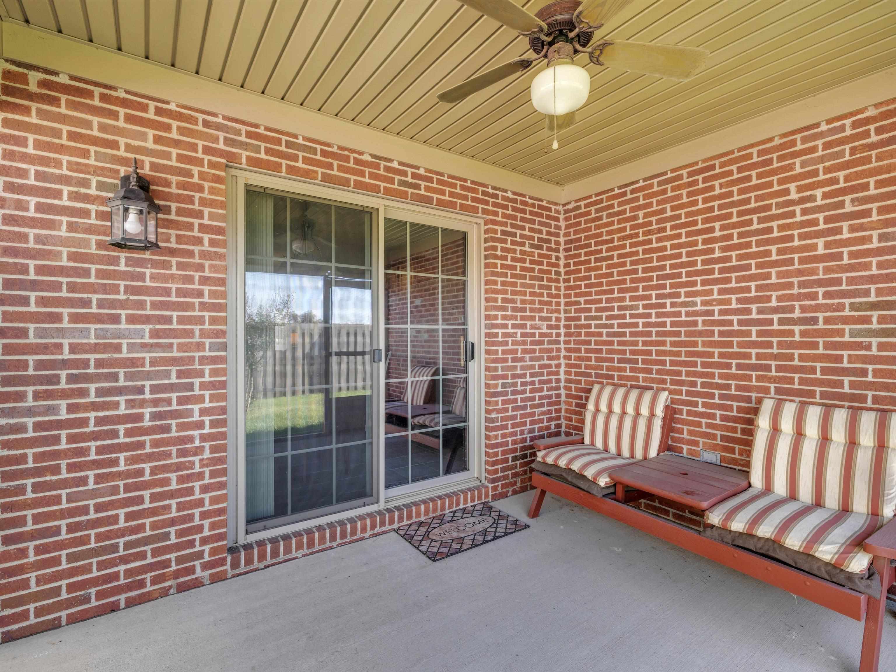 2936 Silver Charm Cove, Owensboro, Kentucky 42301, 3 Bedrooms Bedrooms, ,2 BathroomsBathrooms,Single Family Residence,For Sale,Silver Charm Cove,88149