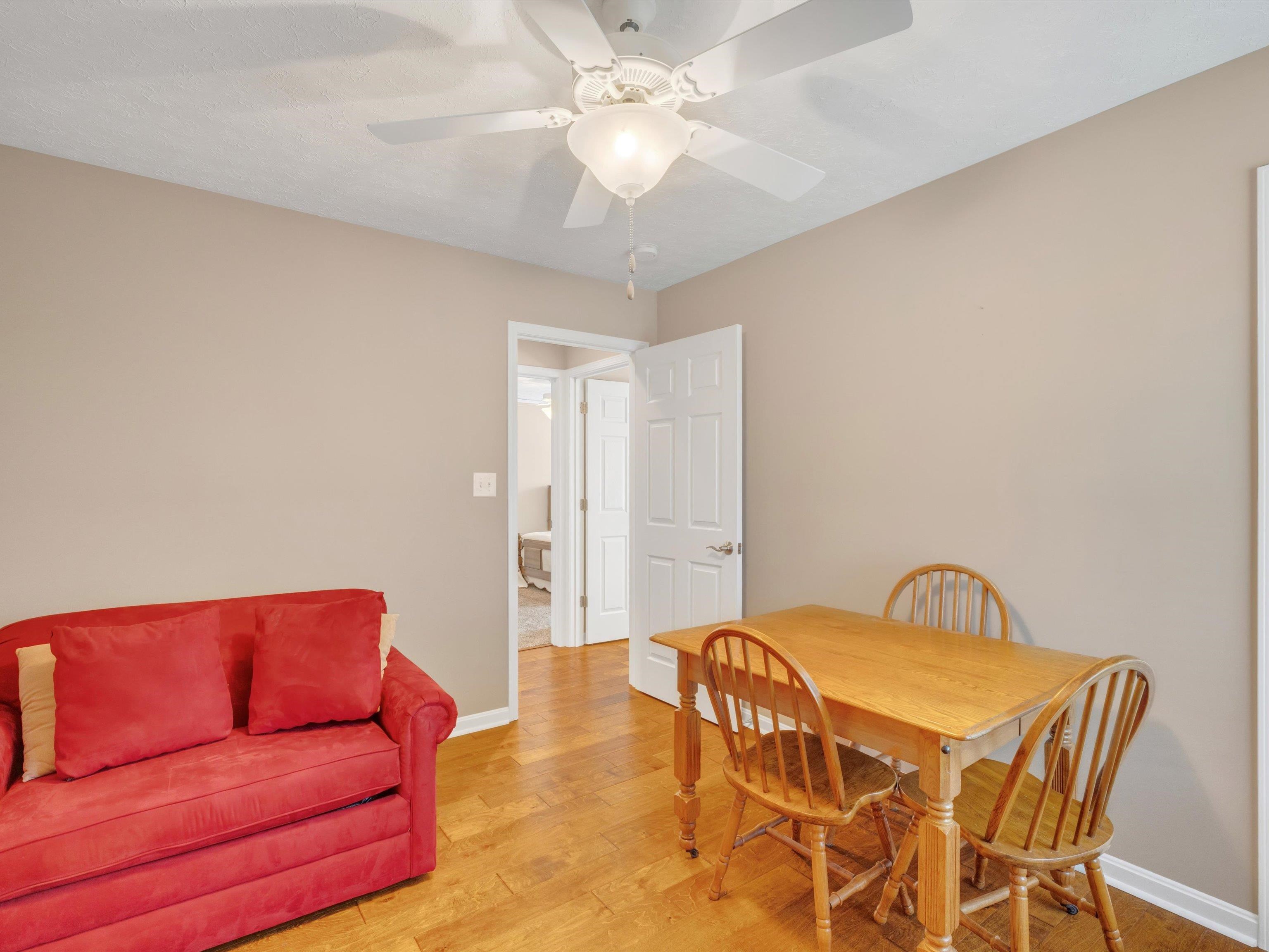 2936 Silver Charm Cove, Owensboro, Kentucky 42301, 3 Bedrooms Bedrooms, ,2 BathroomsBathrooms,Single Family Residence,For Sale,Silver Charm Cove,88149
