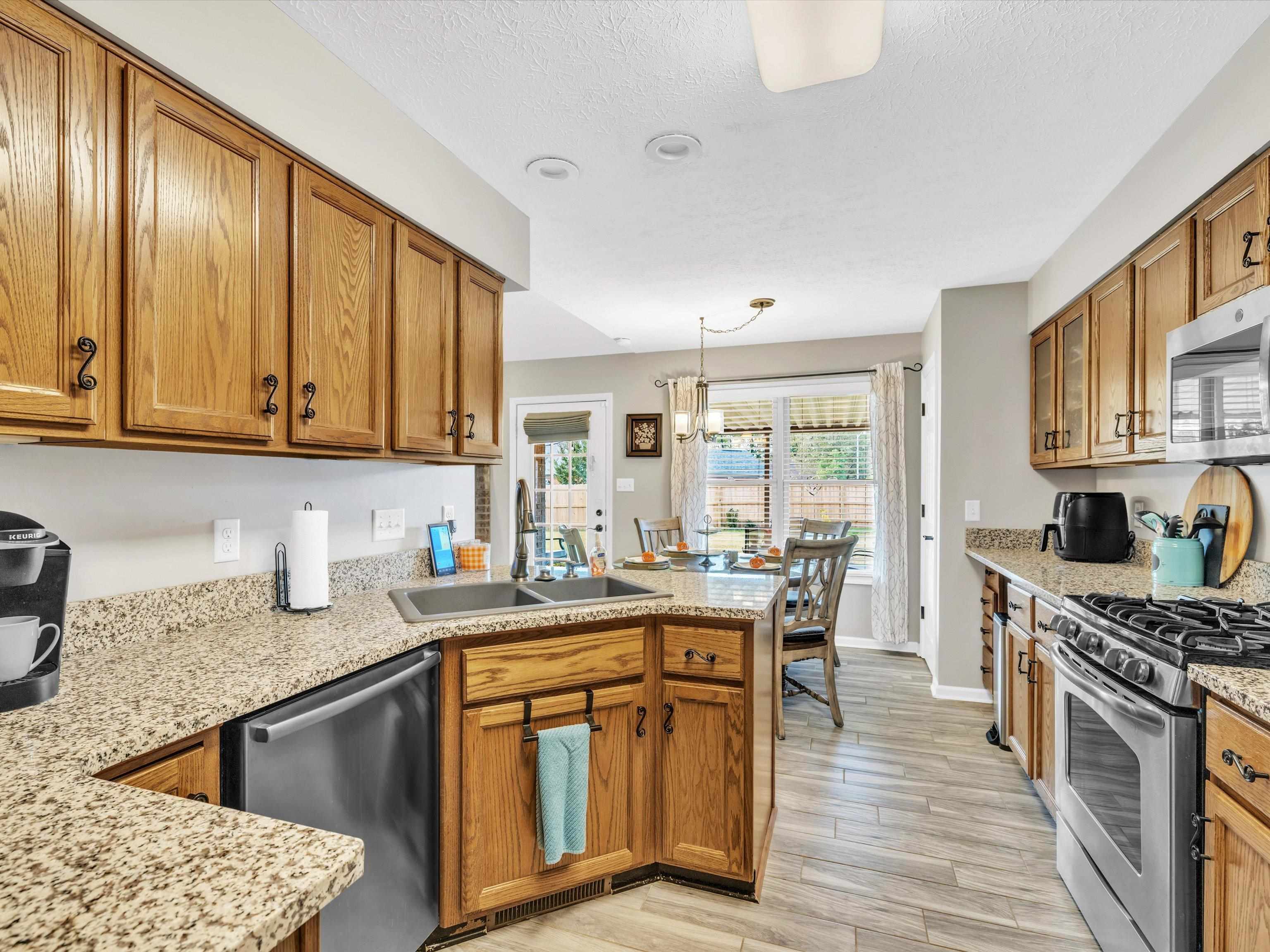 3206 Winners Circle, Owensboro, Kentucky 42303, 3 Bedrooms Bedrooms, ,2 BathroomsBathrooms,Single Family Residence,For Sale,Winners Circle,88154