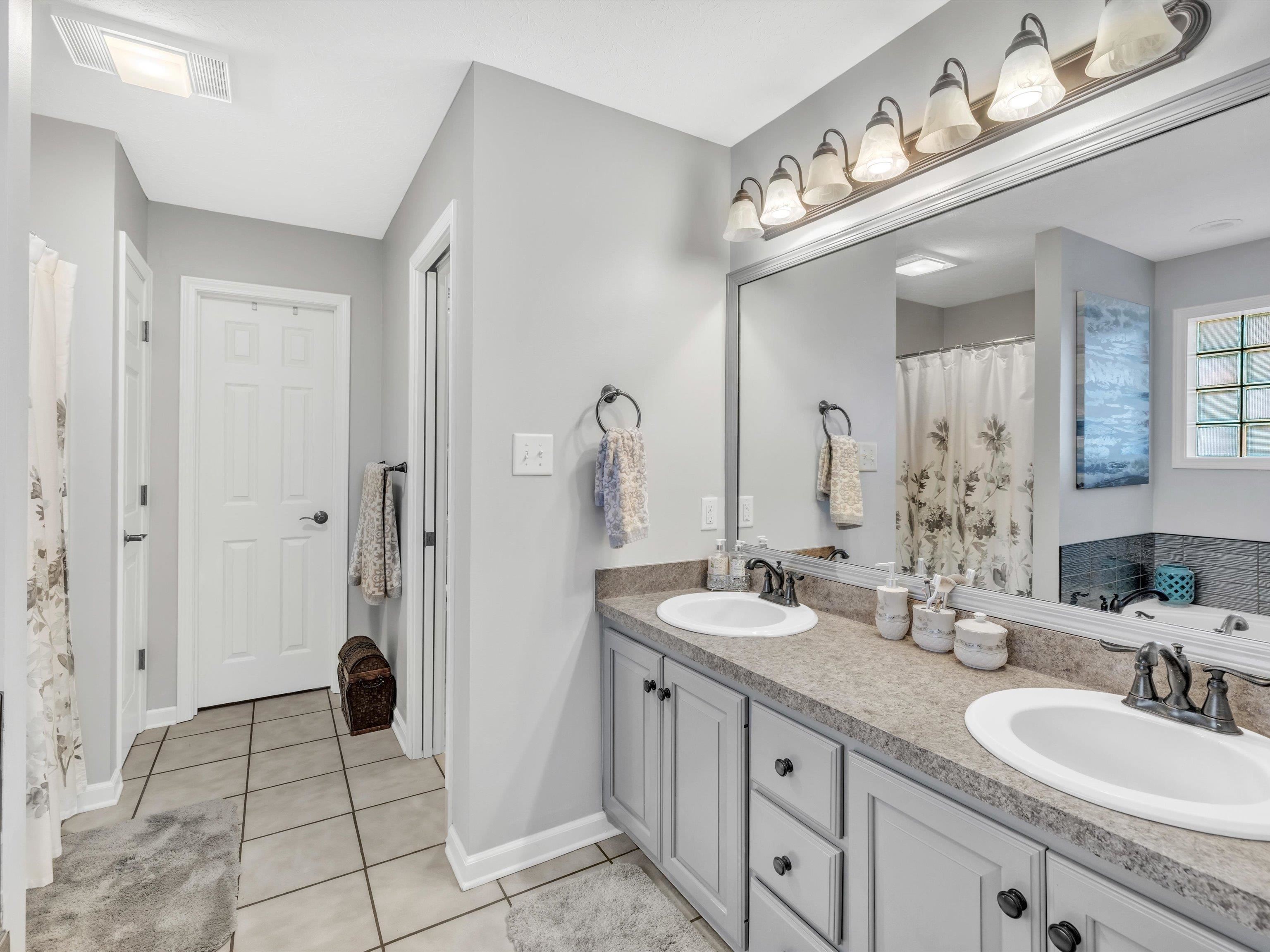 3206 Winners Circle, Owensboro, Kentucky 42303, 3 Bedrooms Bedrooms, ,2 BathroomsBathrooms,Single Family Residence,For Sale,Winners Circle,88154