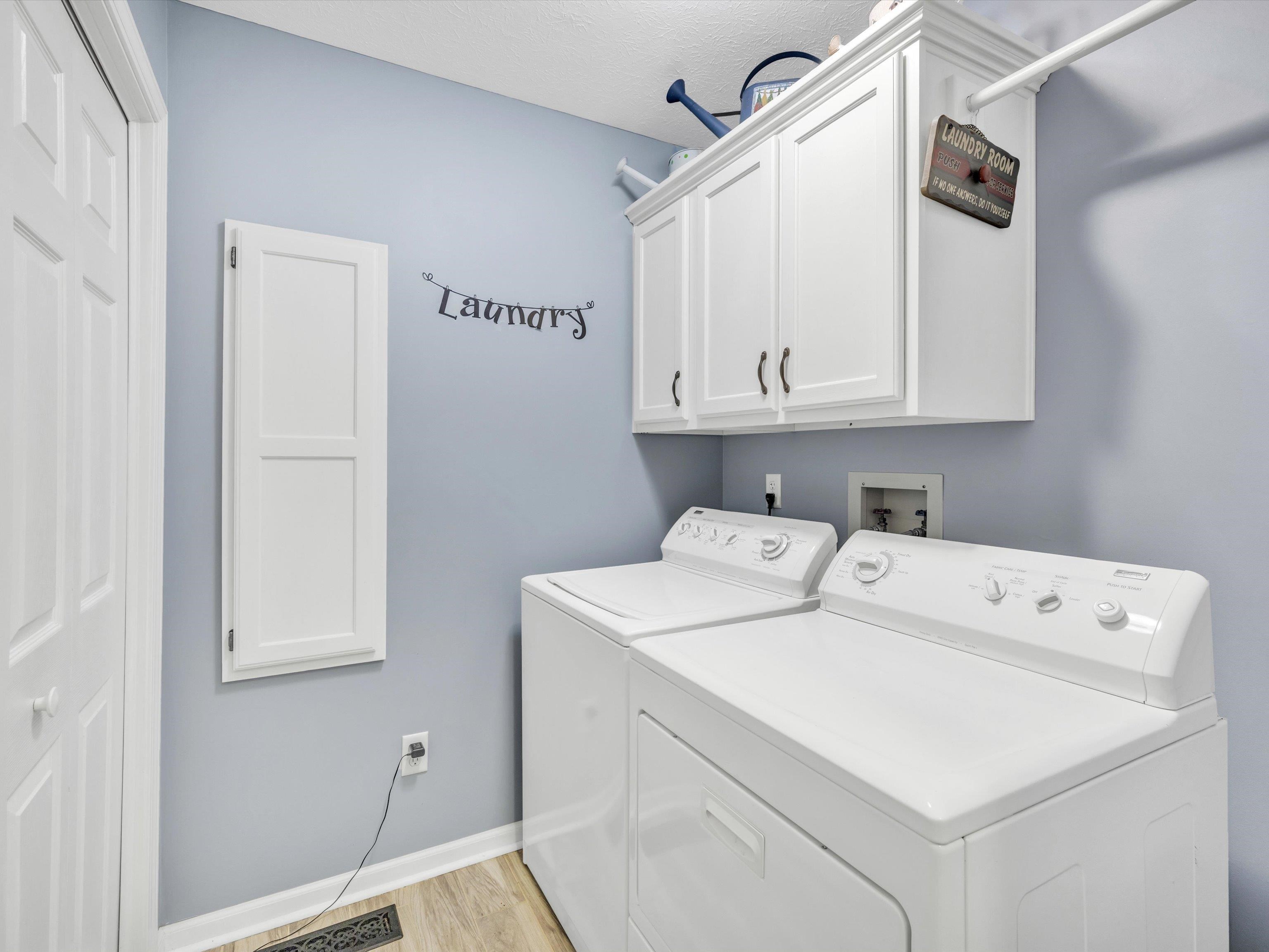 3206 Winners Circle, Owensboro, Kentucky 42303, 3 Bedrooms Bedrooms, ,2 BathroomsBathrooms,Single Family Residence,For Sale,Winners Circle,88154