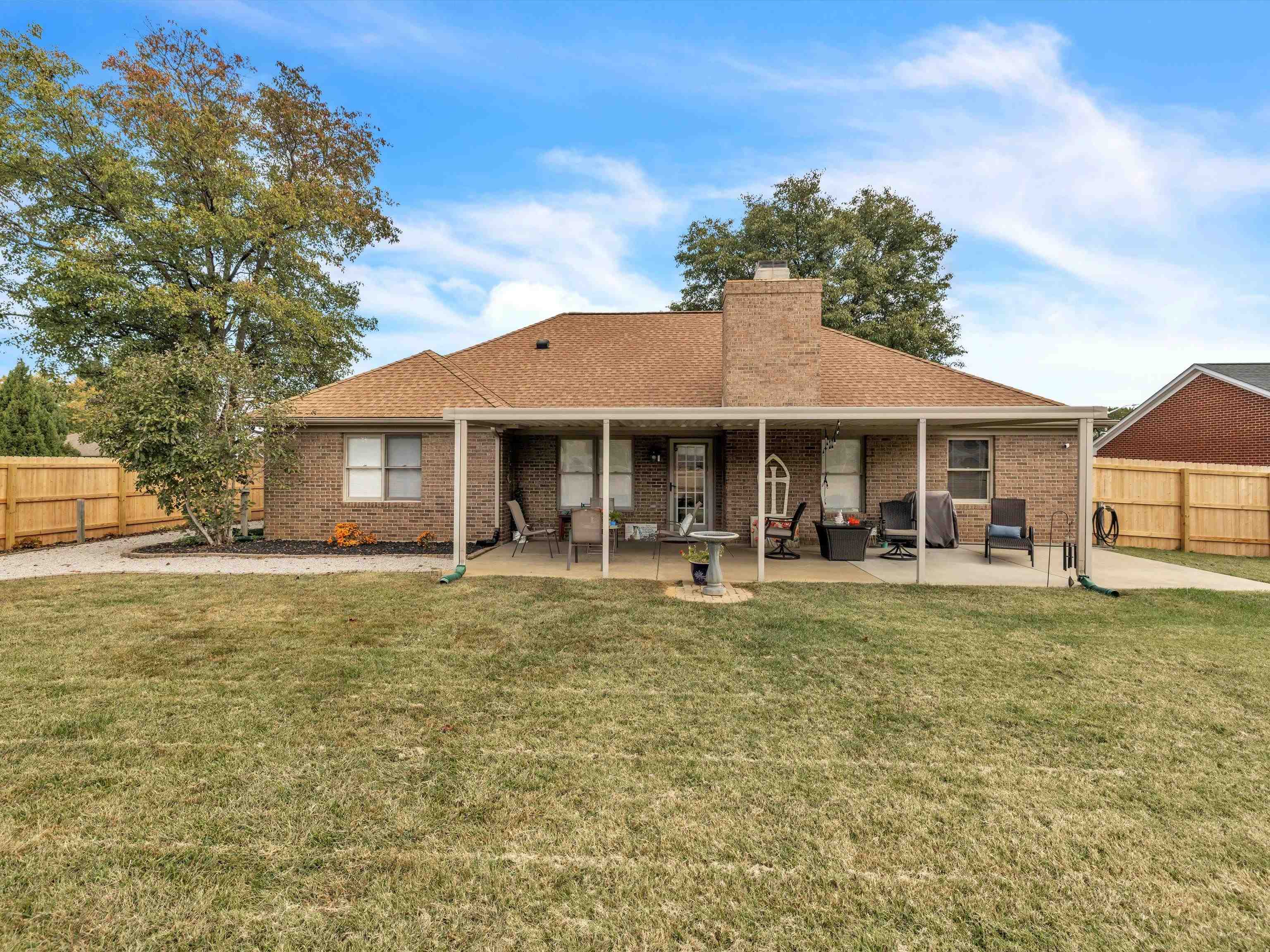 3206 Winners Circle, Owensboro, Kentucky 42303, 3 Bedrooms Bedrooms, ,2 BathroomsBathrooms,Single Family Residence,For Sale,Winners Circle,88154