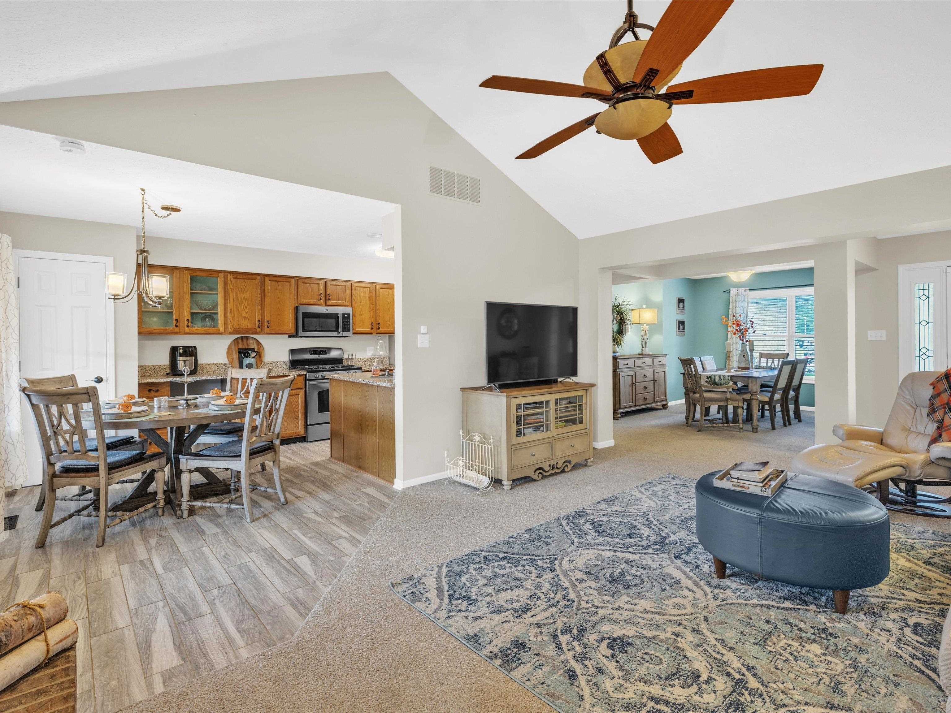 3206 Winners Circle, Owensboro, Kentucky 42303, 3 Bedrooms Bedrooms, ,2 BathroomsBathrooms,Single Family Residence,For Sale,Winners Circle,88154