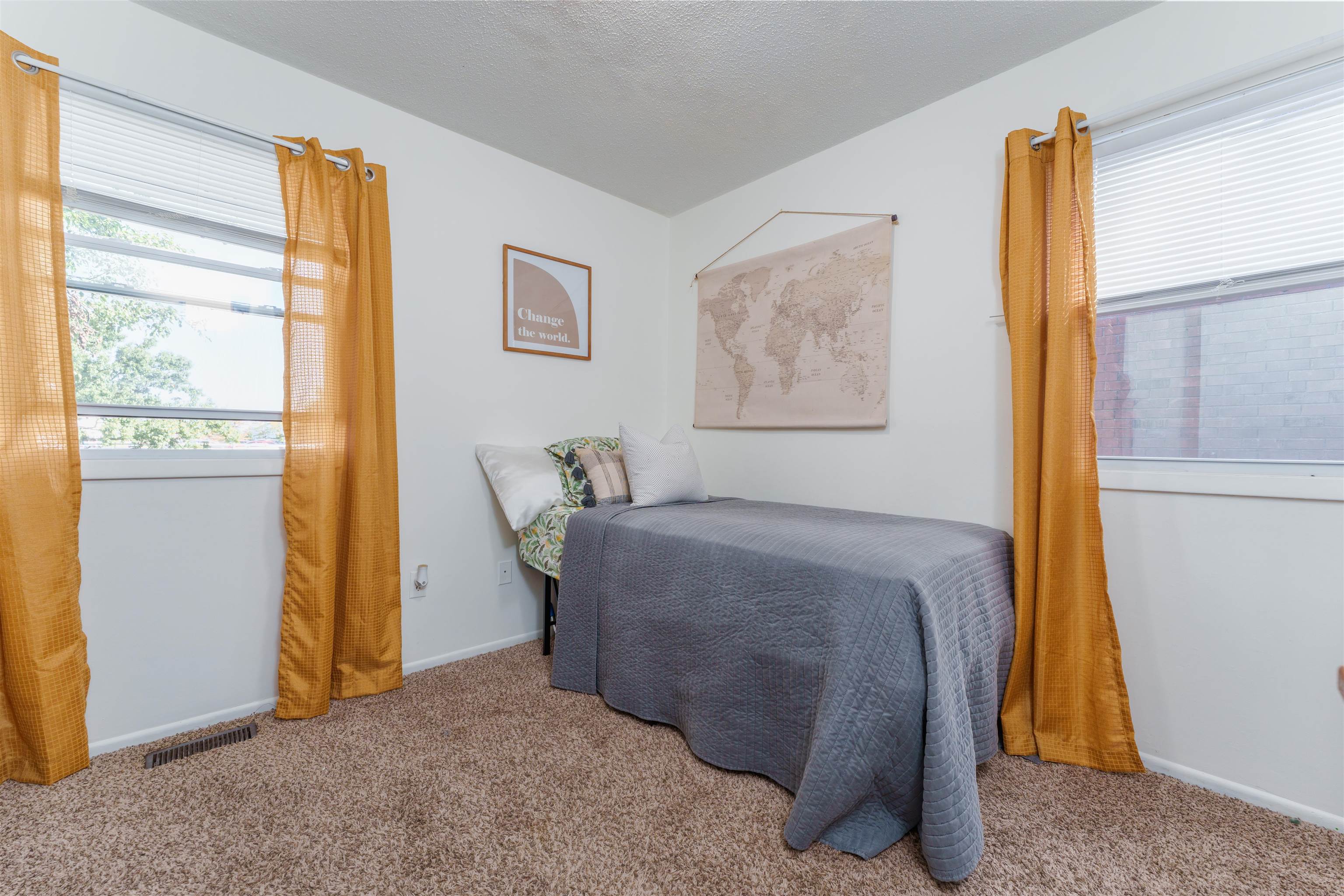 2432 Tamarack Road, Owensboro, Kentucky 42301-6657, 3 Bedrooms Bedrooms, ,1 BathroomBathrooms,Single Family Residence,For Sale,Tamarack Road,88168