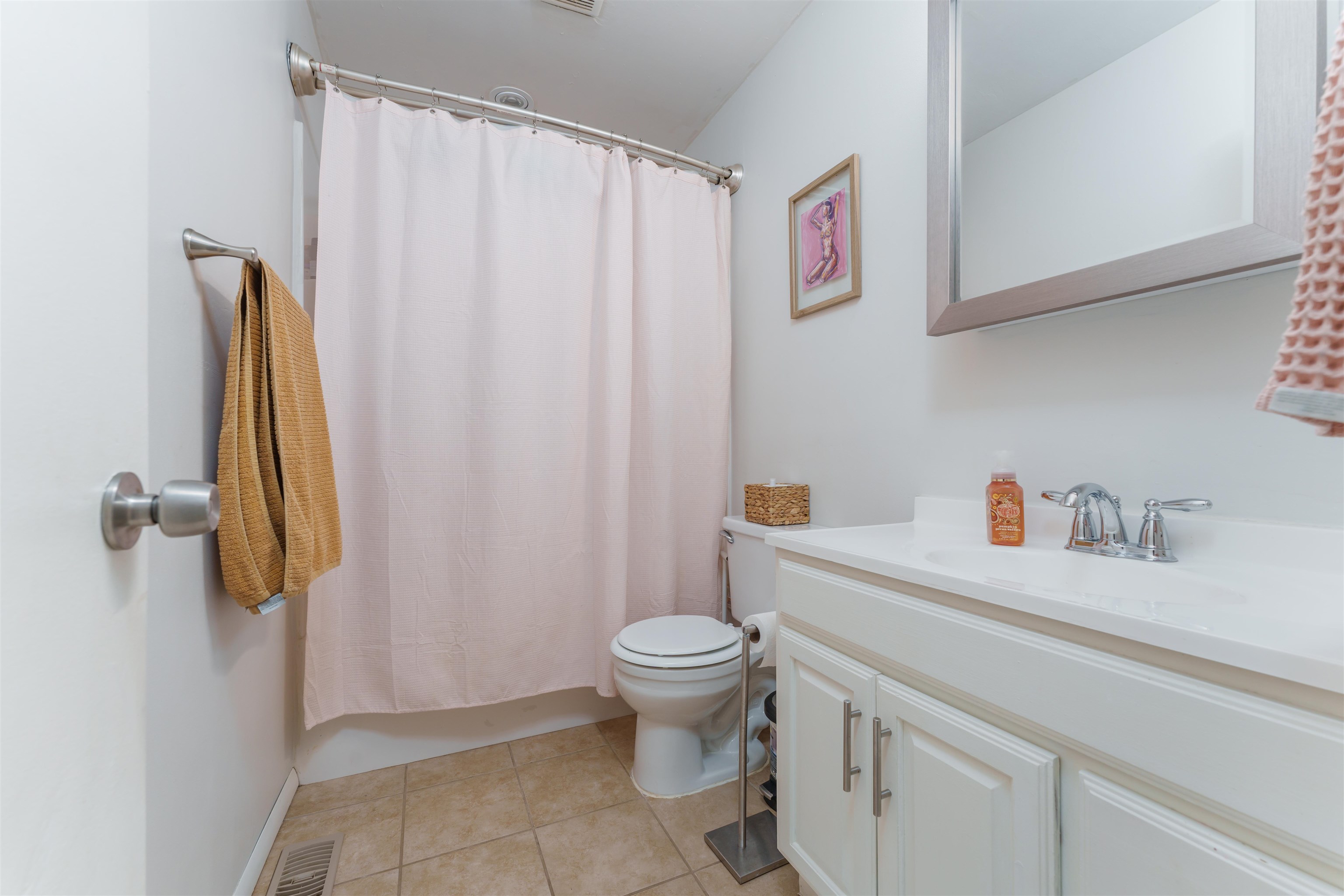 2432 Tamarack Road, Owensboro, Kentucky 42301-6657, 3 Bedrooms Bedrooms, ,1 BathroomBathrooms,Single Family Residence,For Sale,Tamarack Road,88168