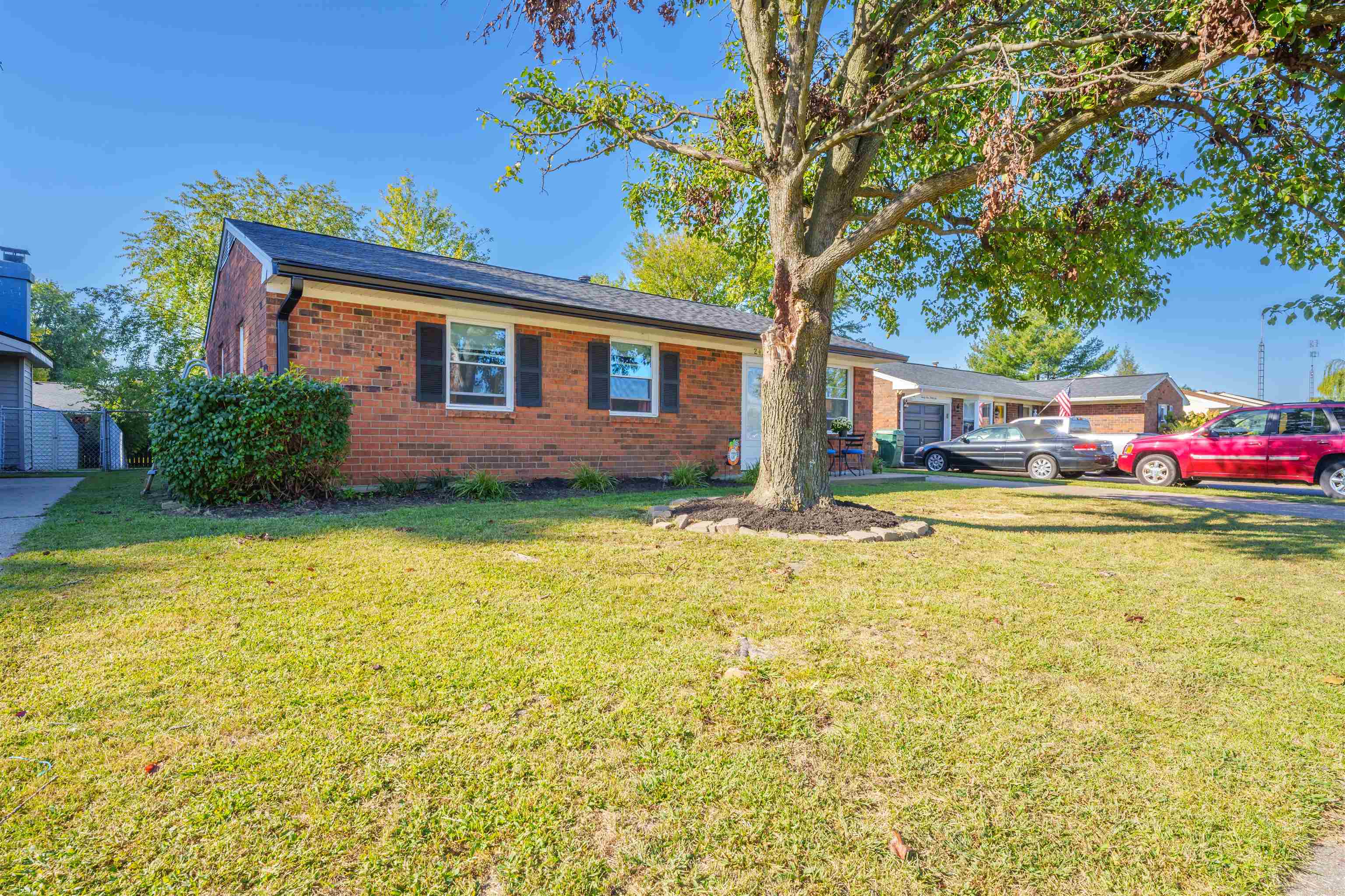 2432 Tamarack Road, Owensboro, Kentucky 42301-6657, 3 Bedrooms Bedrooms, ,1 BathroomBathrooms,Single Family Residence,For Sale,Tamarack Road,88168