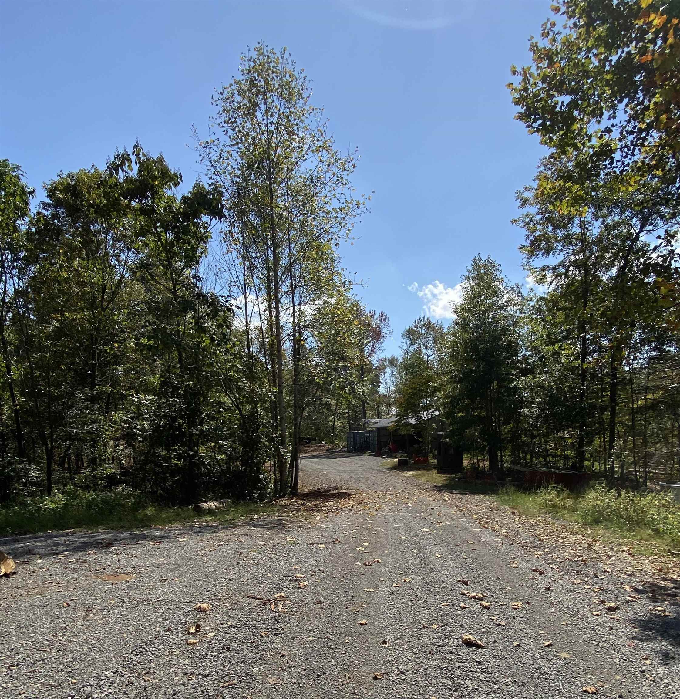 564 Dixon Rd, Cadiz, Kentucky 42211, 1 Bedroom Bedrooms, ,1 BathroomBathrooms,Farm,For Sale,Dixon Rd,88173