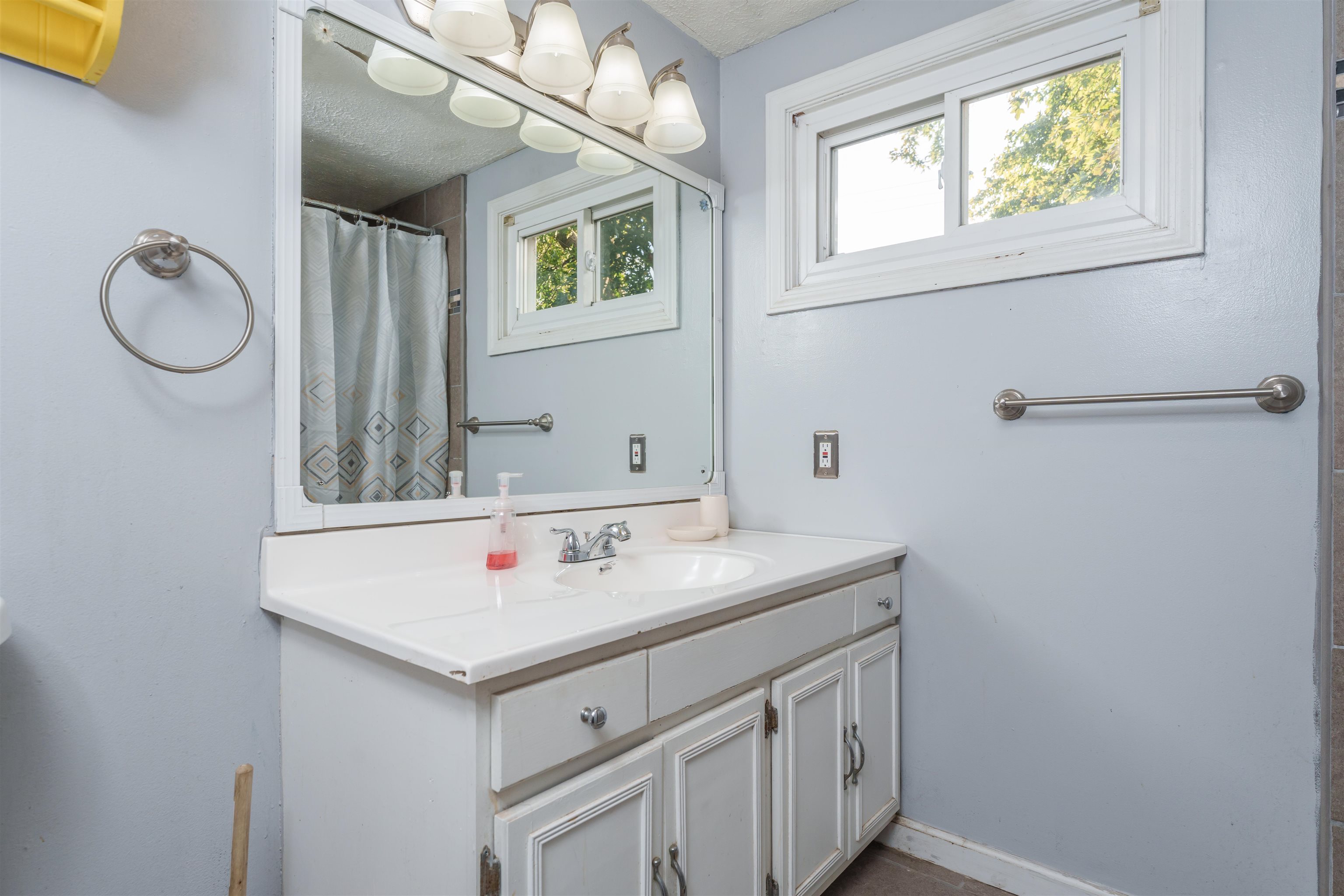 2512 Carryback Court, Owensboro, Kentucky 42301, 3 Bedrooms Bedrooms, ,2 BathroomsBathrooms,Single Family Residence,For Sale,Carryback Court,88175