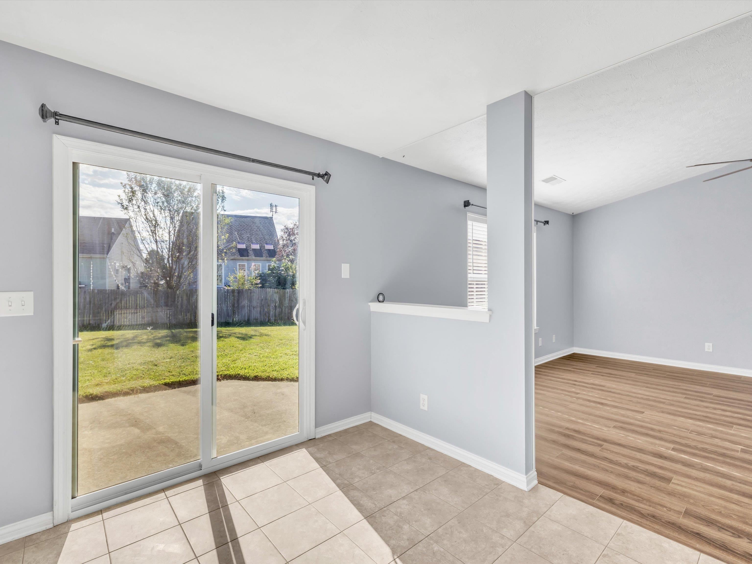 1912 Terrace Pointe, Owensboro, Kentucky 42303, 3 Bedrooms Bedrooms, ,2 BathroomsBathrooms,Single Family Residence,For Sale,Terrace Pointe,88178