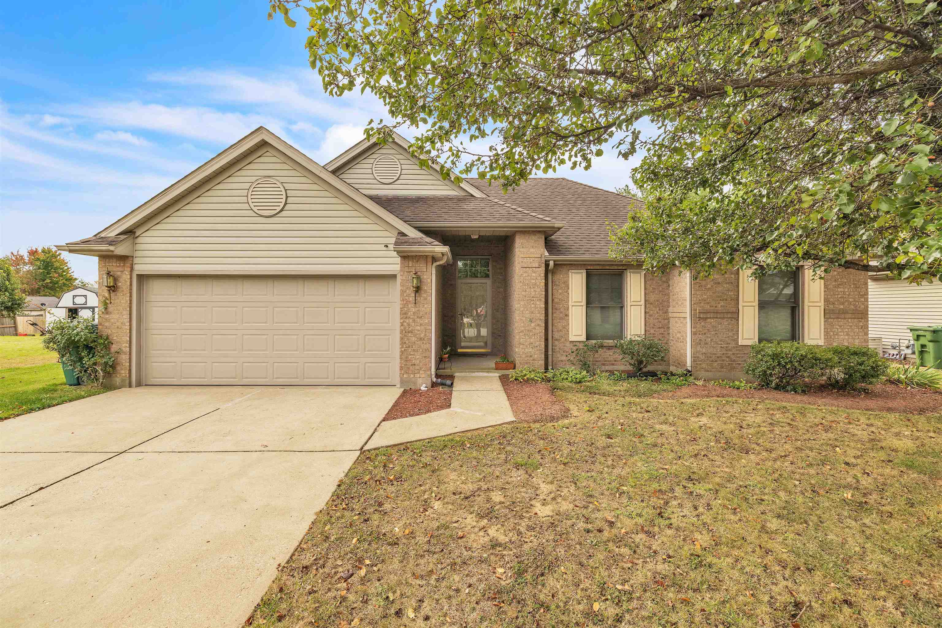 3938 Reliant Circle, Owensboro, Kentucky 42301, 3 Bedrooms Bedrooms, ,2 BathroomsBathrooms,Single Family Residence,For Sale,Reliant Circle,88194