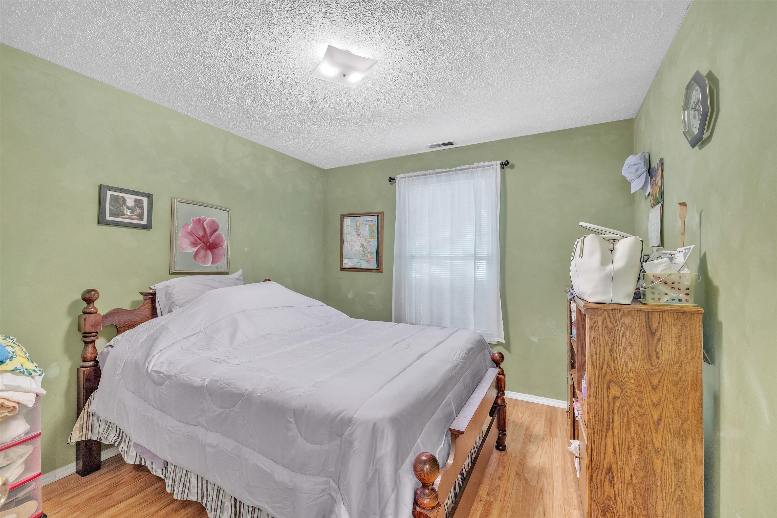 3938 Reliant Circle, Owensboro, Kentucky 42301, 3 Bedrooms Bedrooms, ,2 BathroomsBathrooms,Single Family Residence,For Sale,Reliant Circle,88194