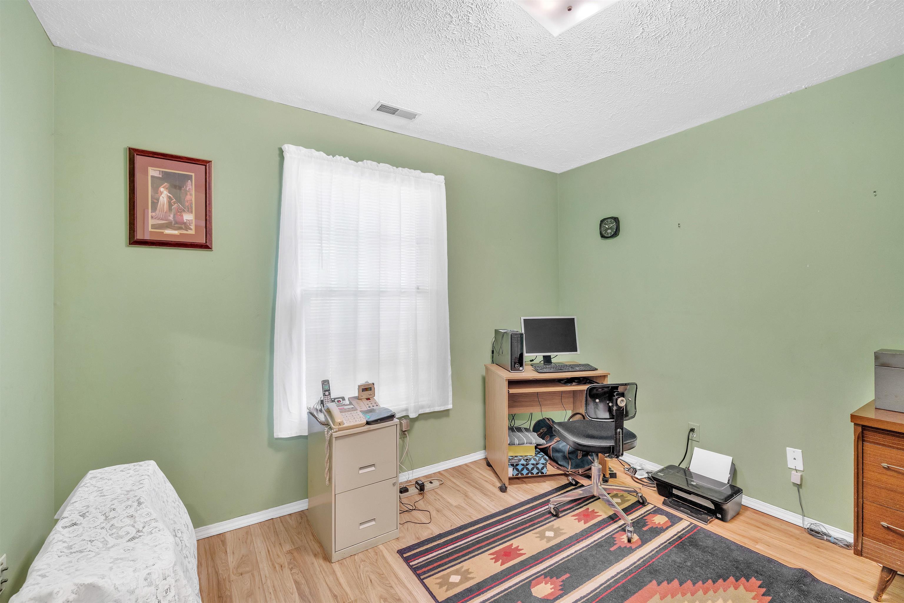 3938 Reliant Circle, Owensboro, Kentucky 42301, 3 Bedrooms Bedrooms, ,2 BathroomsBathrooms,Single Family Residence,For Sale,Reliant Circle,88194