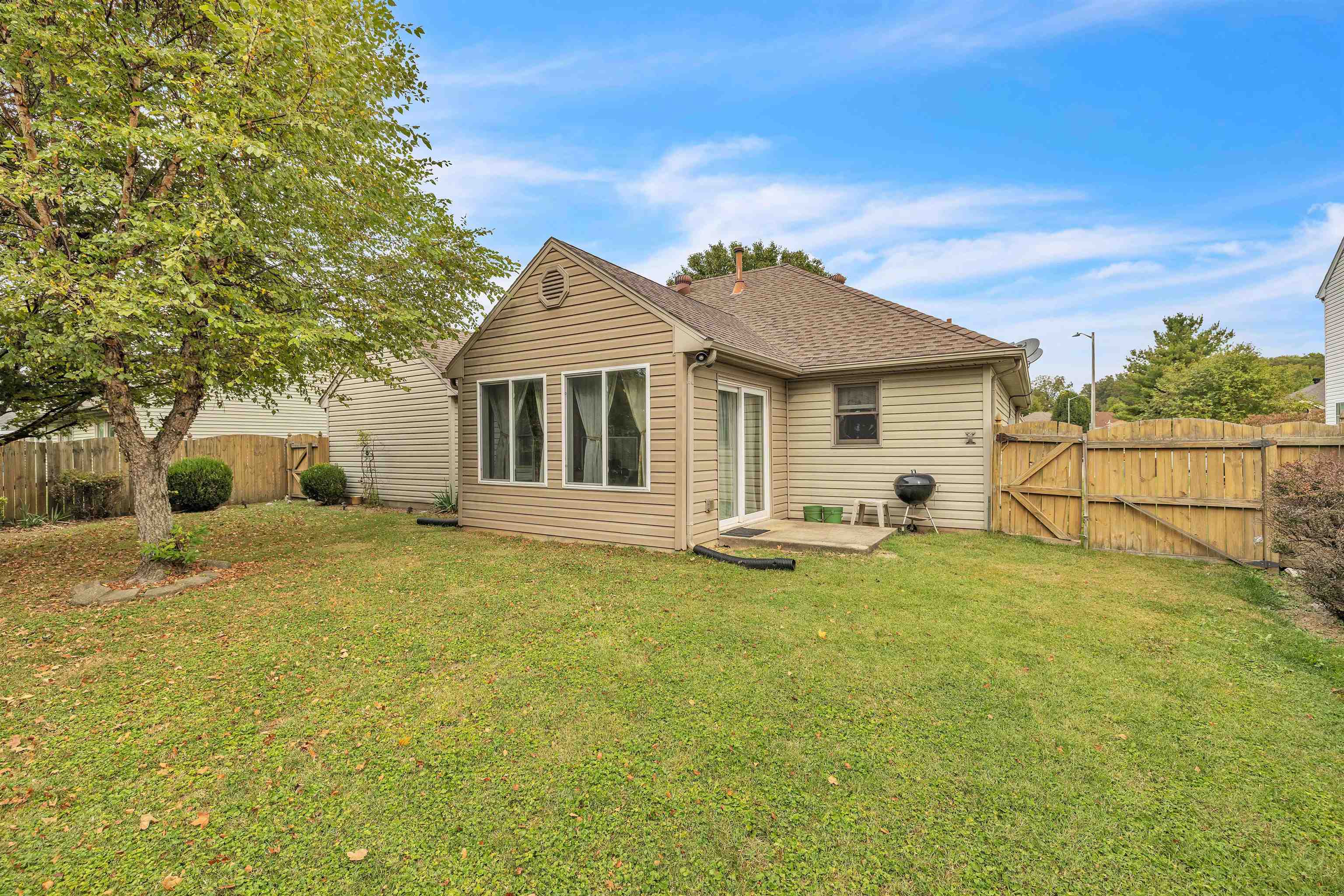 3938 Reliant Circle, Owensboro, Kentucky 42301, 3 Bedrooms Bedrooms, ,2 BathroomsBathrooms,Single Family Residence,For Sale,Reliant Circle,88194