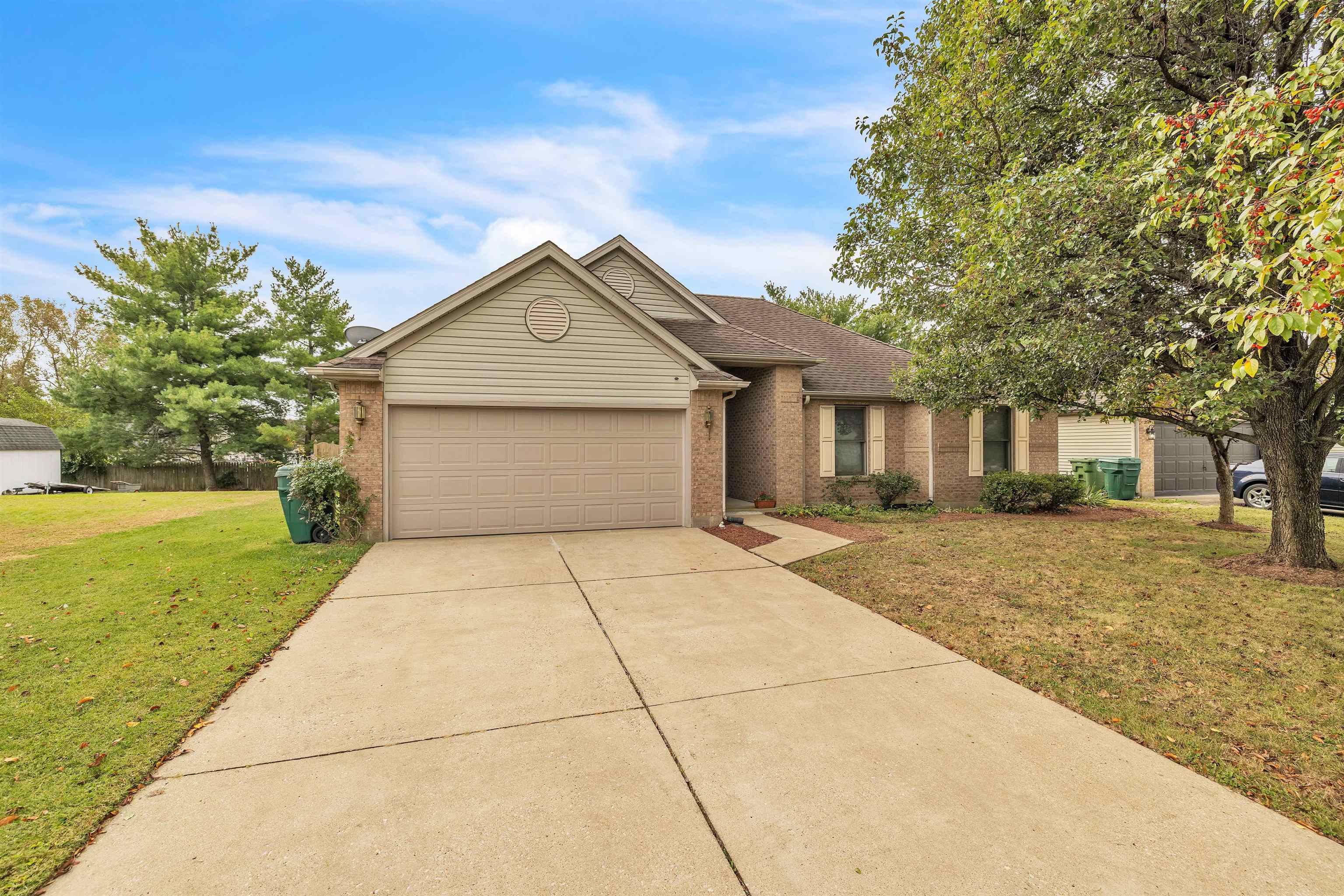 3938 Reliant Circle, Owensboro, Kentucky 42301, 3 Bedrooms Bedrooms, ,2 BathroomsBathrooms,Single Family Residence,For Sale,Reliant Circle,88194