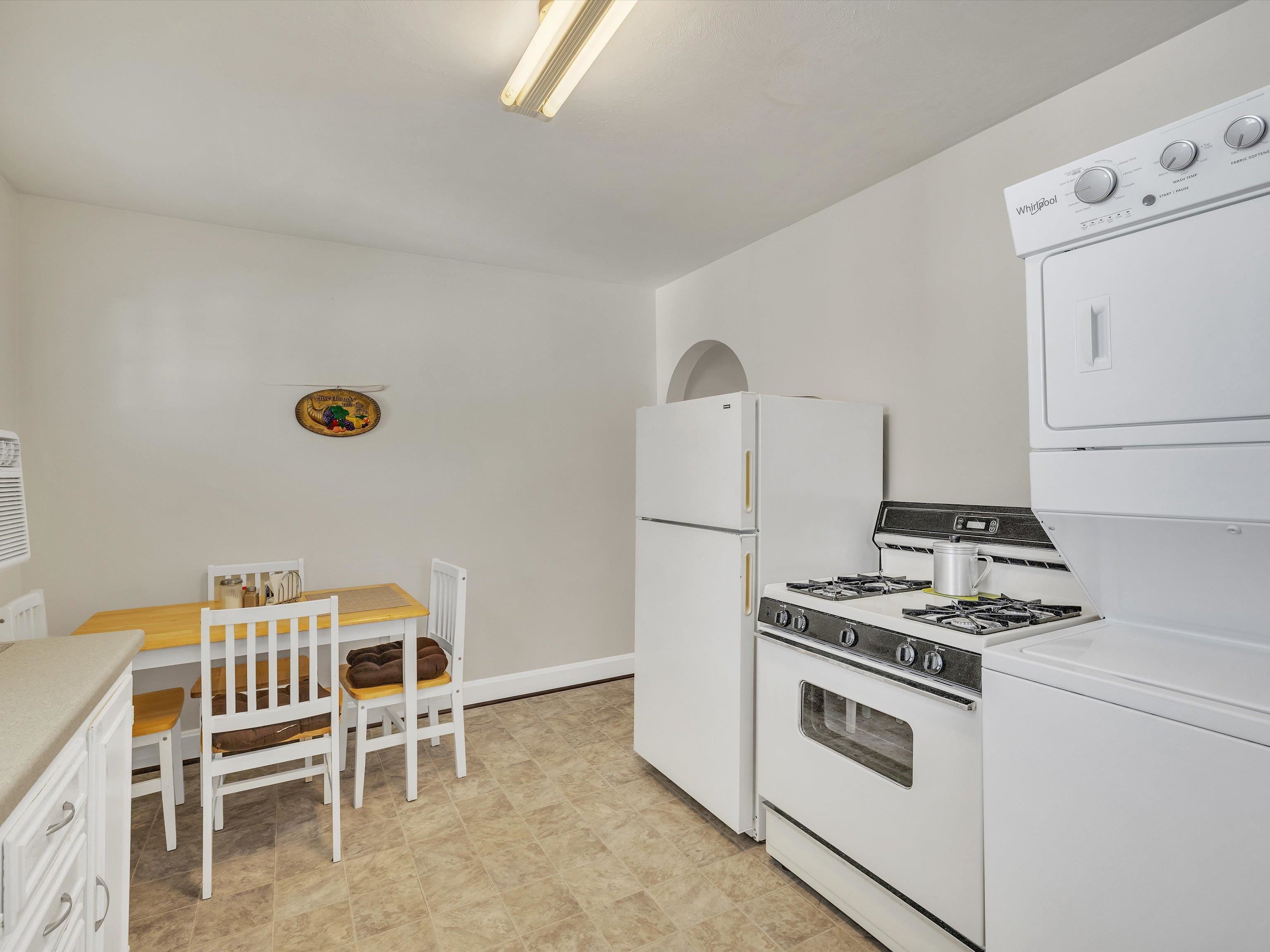 2610 Victory Ct, Owensboro, Kentucky 42303, 2 Bedrooms Bedrooms, ,1 BathroomBathrooms,Single Family Residence,For Sale,Victory Ct,88195