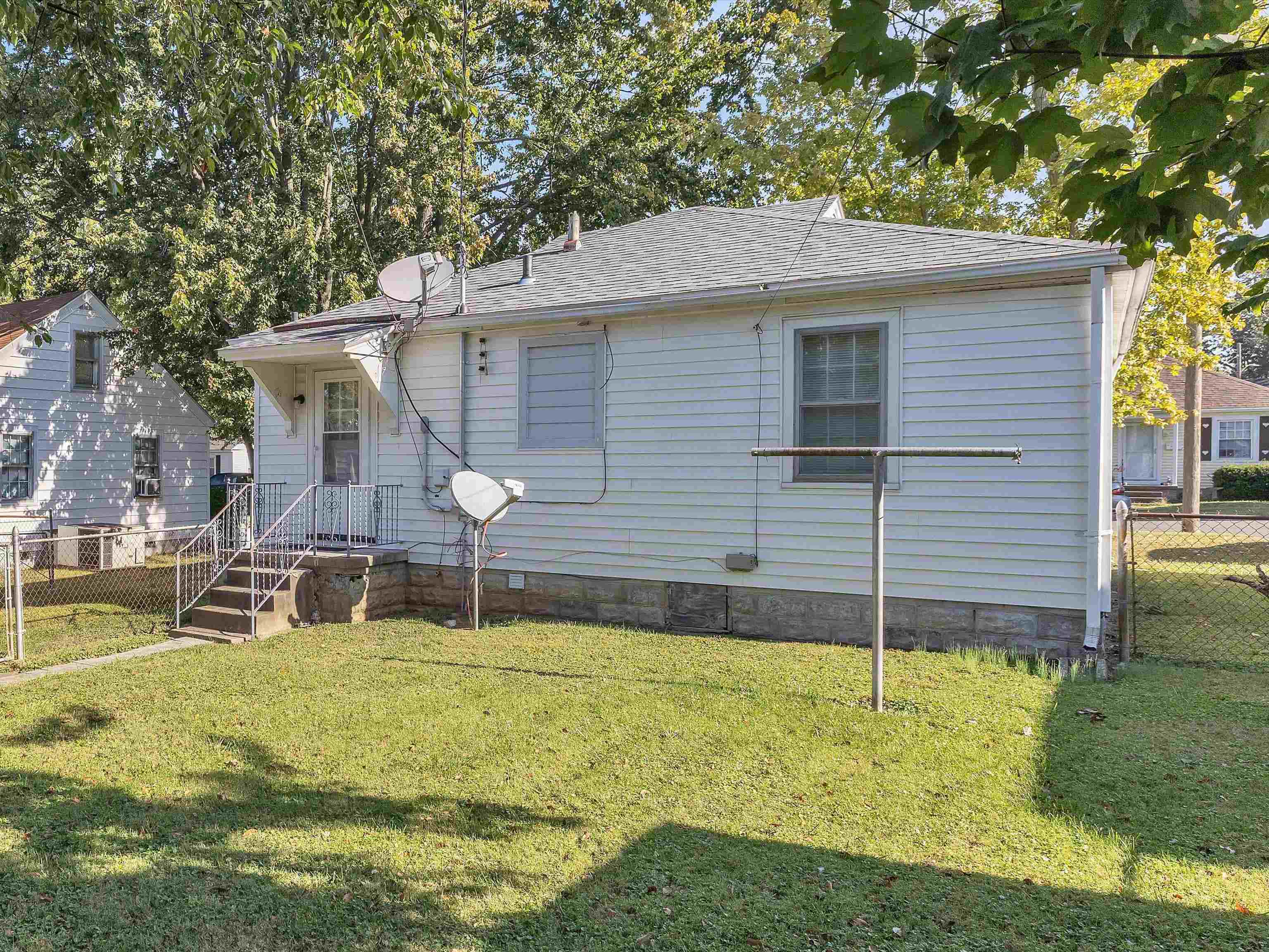 2610 Victory Ct, Owensboro, Kentucky 42303, 2 Bedrooms Bedrooms, ,1 BathroomBathrooms,Single Family Residence,For Sale,Victory Ct,88195