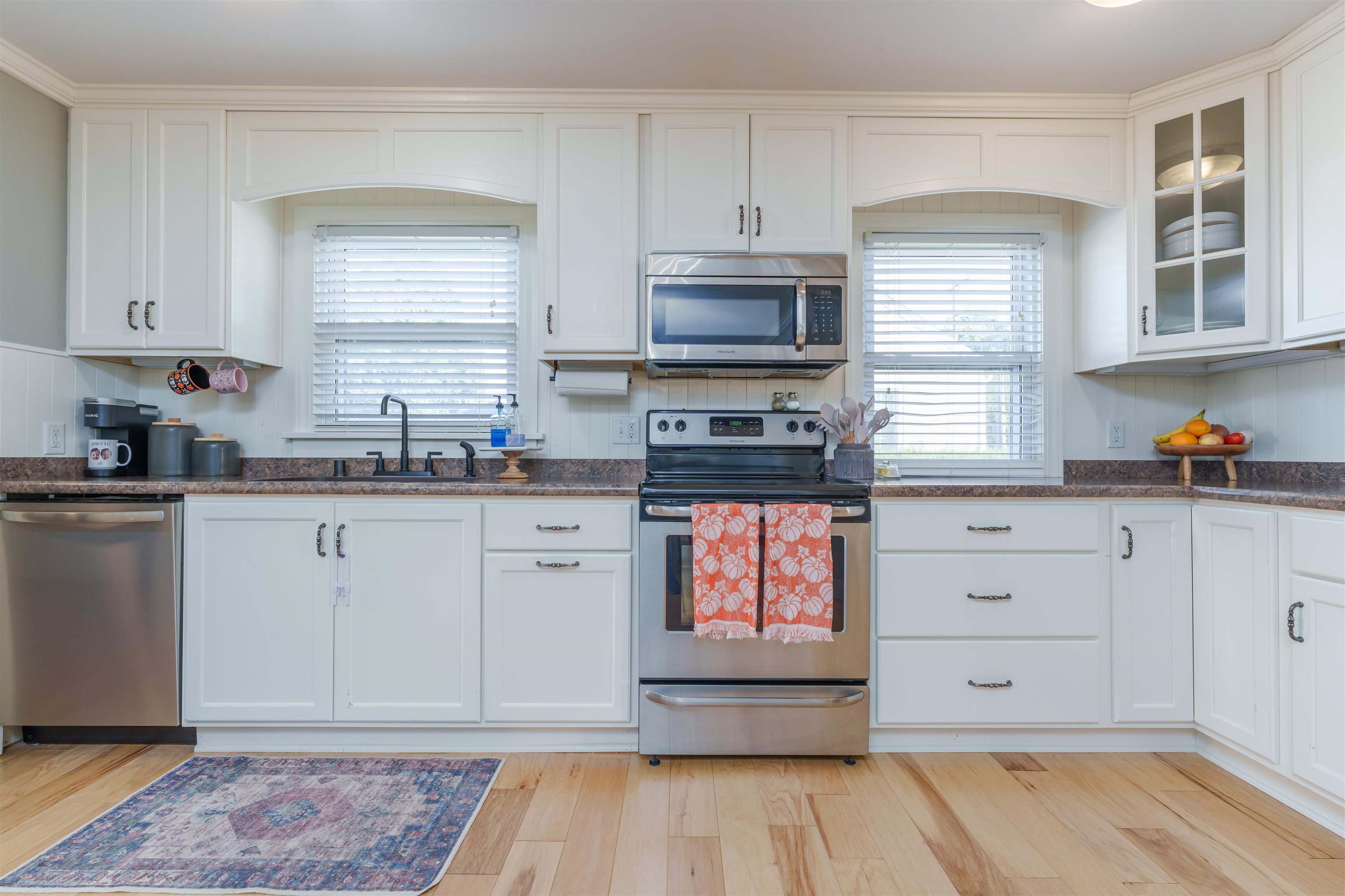 2238 Clarke Drive, Owensboro, Kentucky 42301, 3 Bedrooms Bedrooms, ,1 BathroomBathrooms,Single Family Residence,For Sale,Clarke Drive,88202