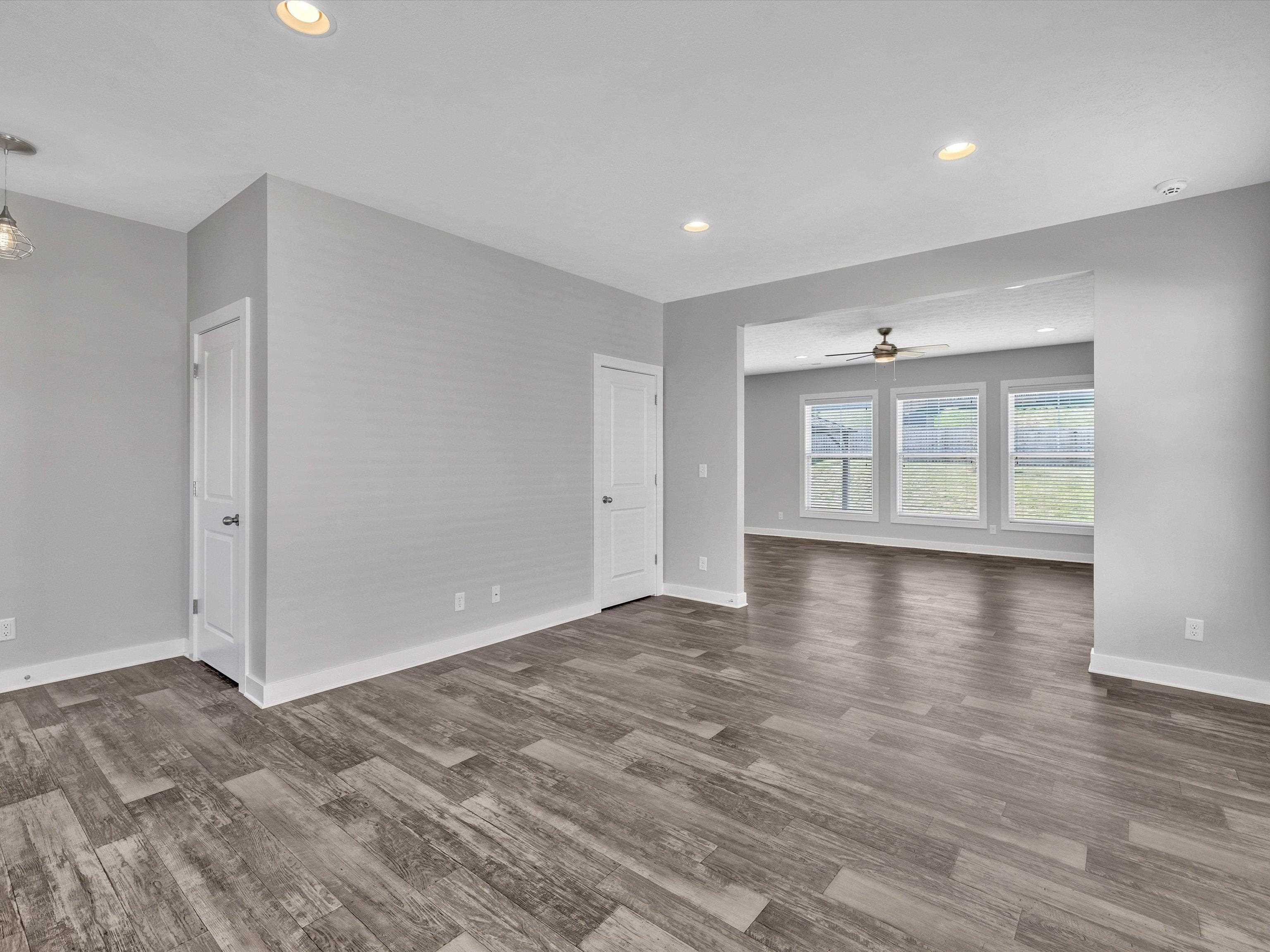 2677 Dellwood Valley Lane, Utica, Kentucky 42376, 4 Bedrooms Bedrooms, ,2 BathroomsBathrooms,Single Family Residence,For Sale,Dellwood Valley Lane,88203
