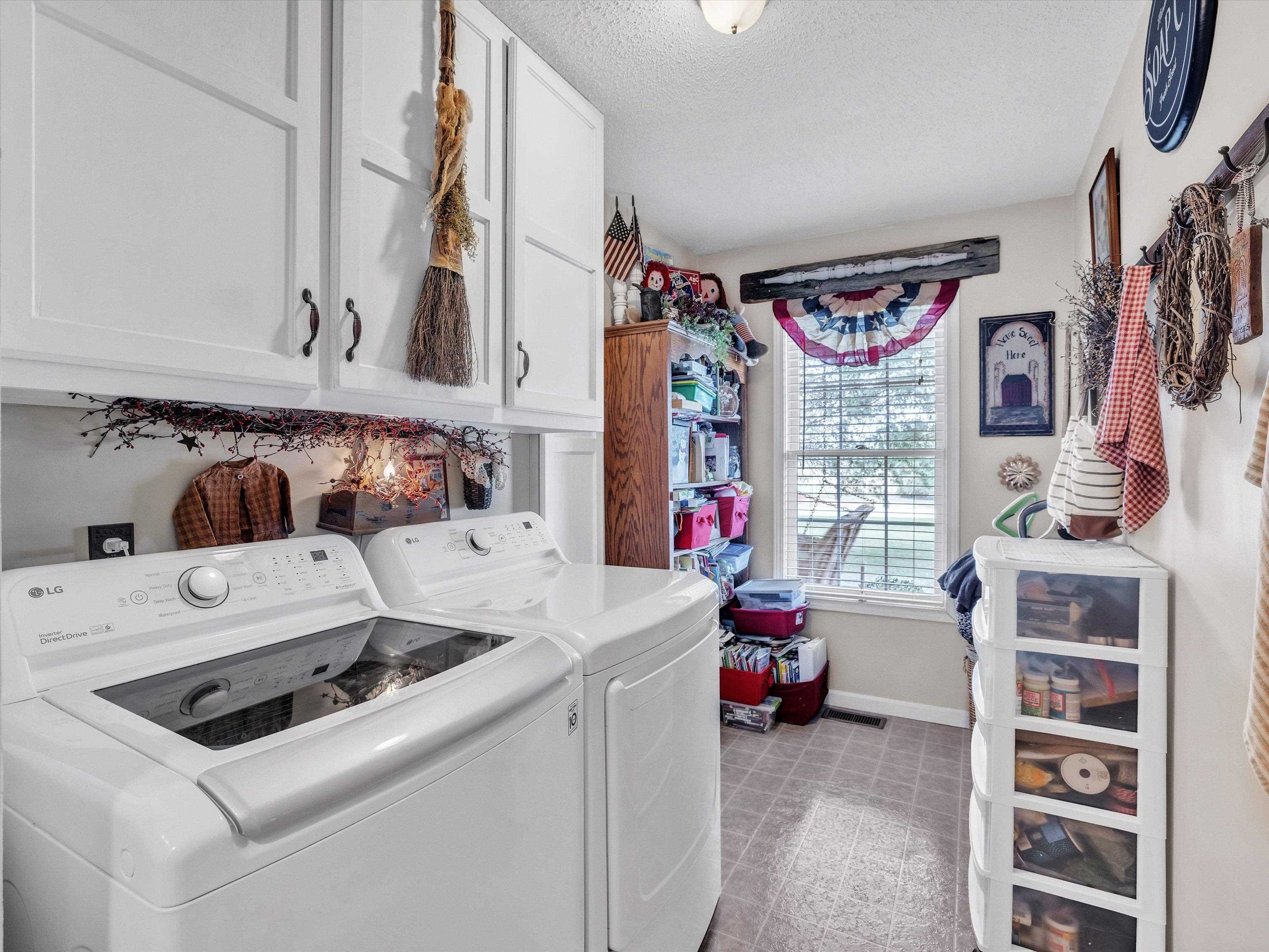 12991 U.S. 231, Utica, Kentucky 42376, 3 Bedrooms Bedrooms, ,2 BathroomsBathrooms,Single Family Residence,For Sale,U.S. 231,88204
