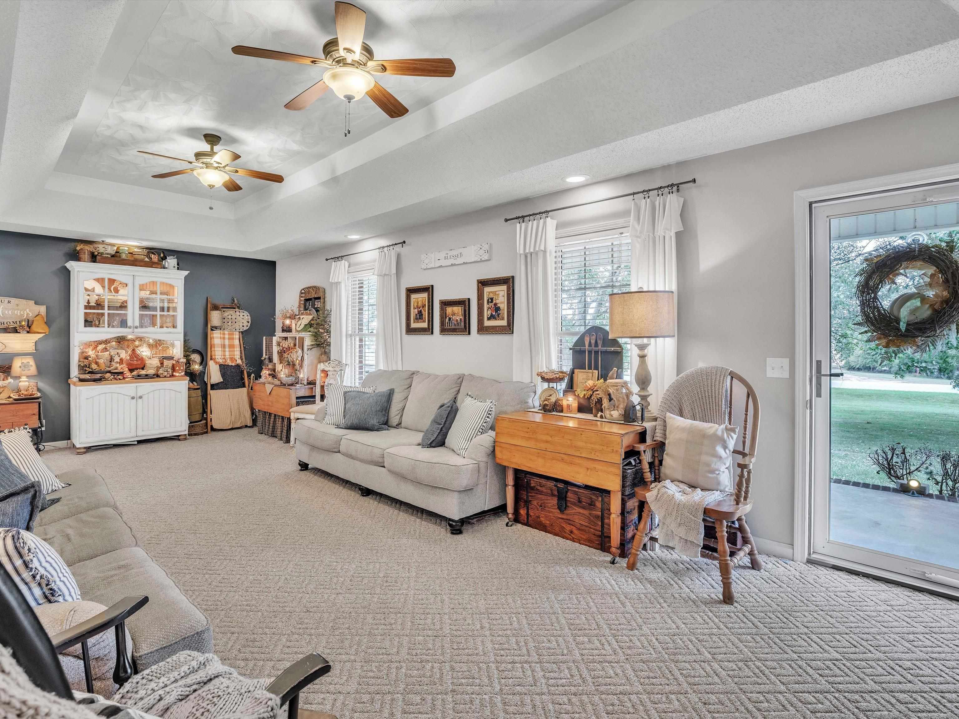 12991 U.S. 231, Utica, Kentucky 42376, 3 Bedrooms Bedrooms, ,2 BathroomsBathrooms,Single Family Residence,For Sale,U.S. 231,88204