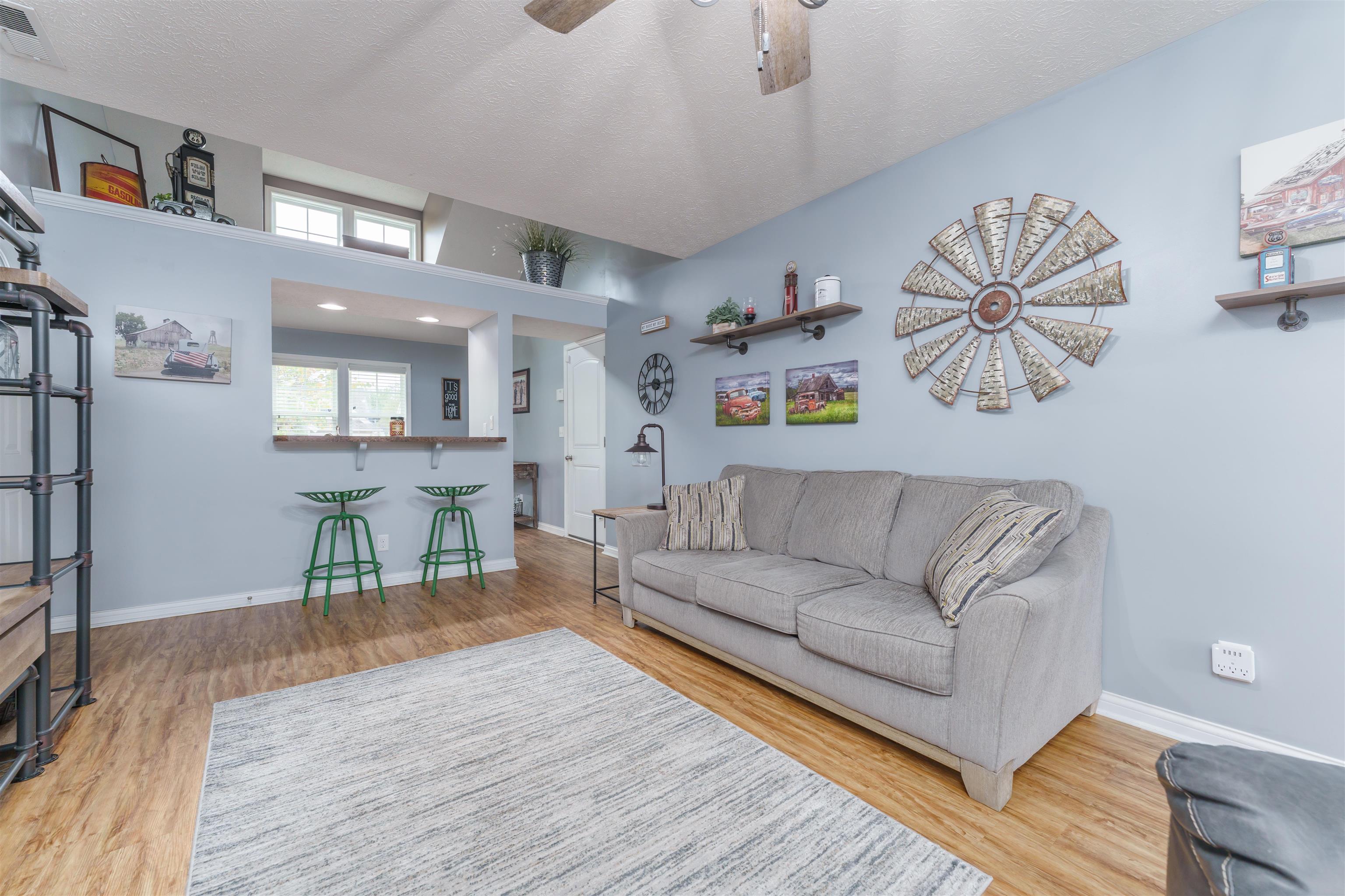 2119 Village Run, Owensboro, Kentucky 42303, 2 Bedrooms Bedrooms, ,2 BathroomsBathrooms,Single Family Residence,For Sale,Village Run,88212