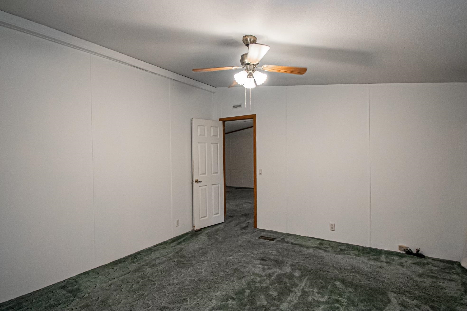 3192 Russell Rd, Utica, Kentucky 42376, 3 Bedrooms Bedrooms, ,2 BathroomsBathrooms,Manufactured Home,For Sale,Russell Rd,88218