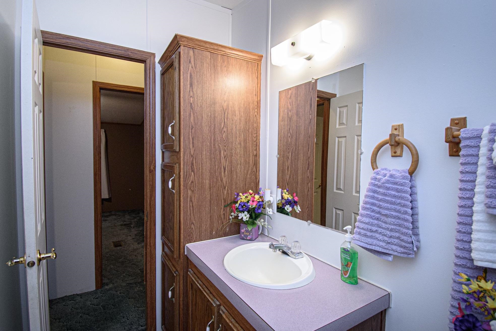 3192 Russell Rd, Utica, Kentucky 42376, 3 Bedrooms Bedrooms, ,2 BathroomsBathrooms,Manufactured Home,For Sale,Russell Rd,88218