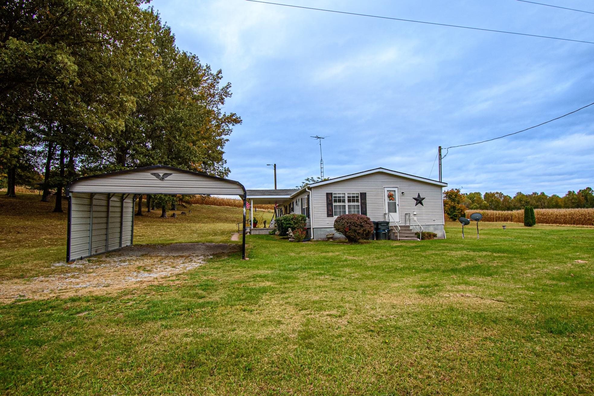 3192 Russell Rd, Utica, Kentucky 42376, 3 Bedrooms Bedrooms, ,2 BathroomsBathrooms,Manufactured Home,For Sale,Russell Rd,88218