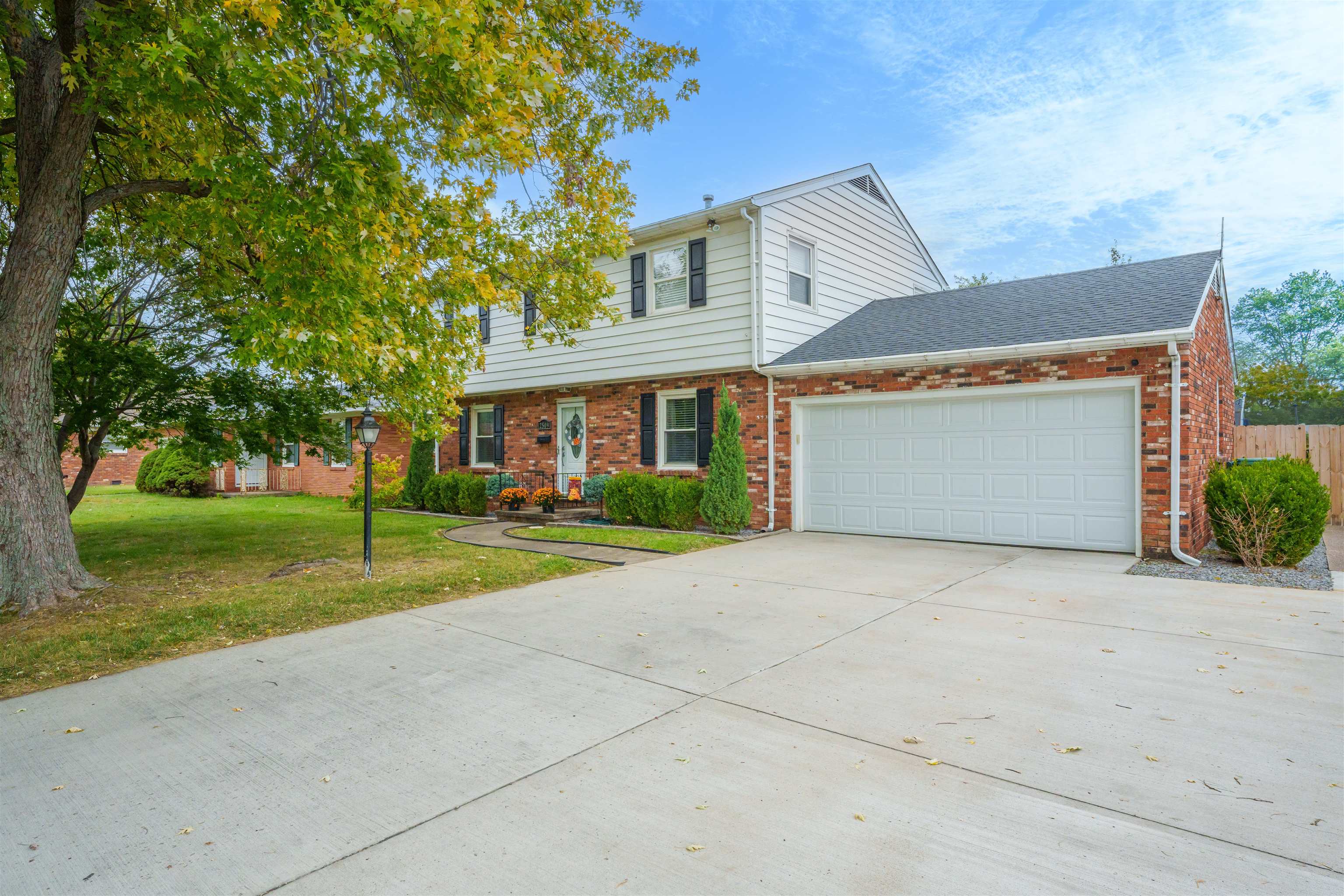 2509 Dartmouth Drive, Owensboro, Kentucky 42301, 3 Bedrooms Bedrooms, ,2 BathroomsBathrooms,Single Family Residence,For Sale,Dartmouth Drive,88219