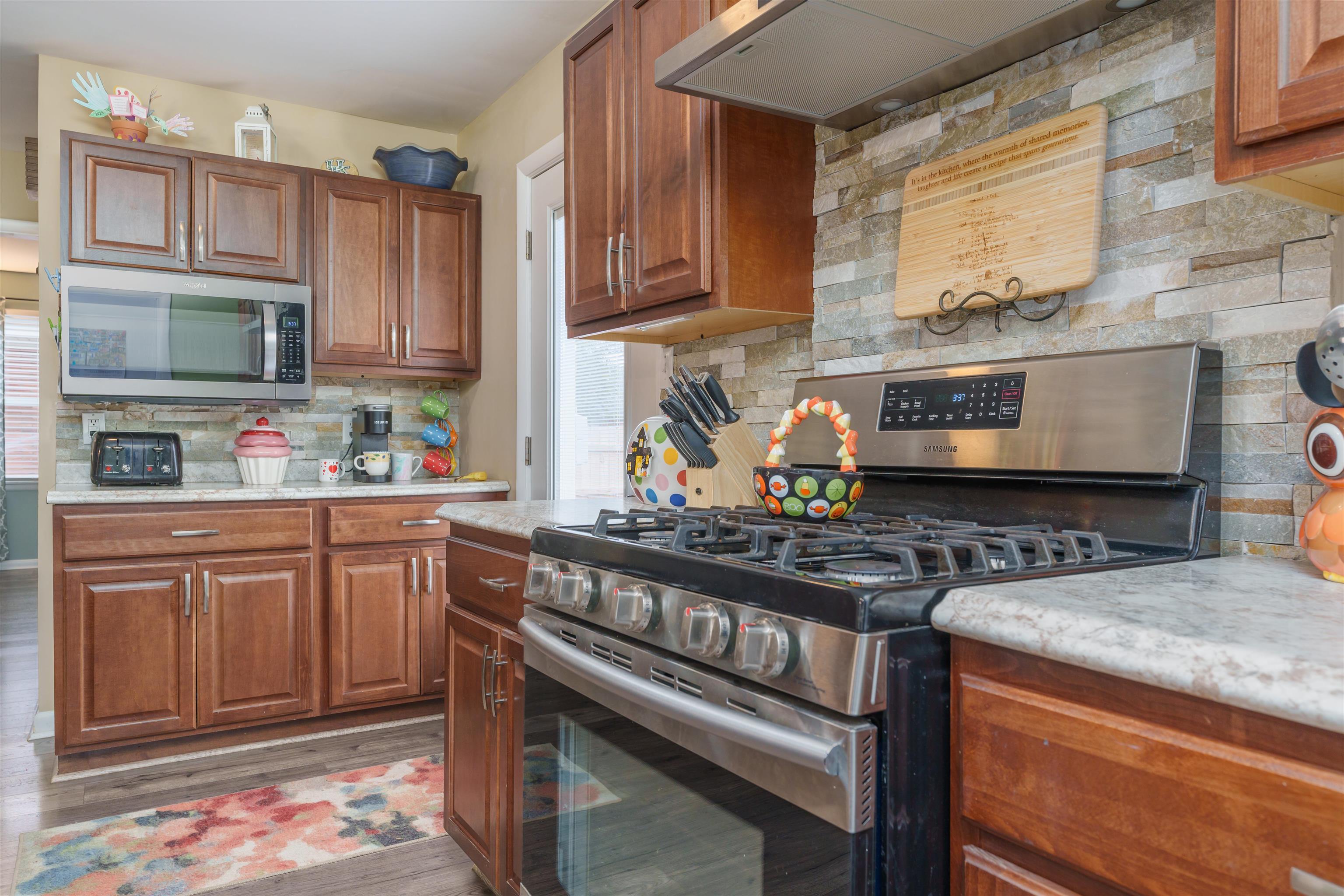 2509 Dartmouth Drive, Owensboro, Kentucky 42301, 3 Bedrooms Bedrooms, ,2 BathroomsBathrooms,Single Family Residence,For Sale,Dartmouth Drive,88219