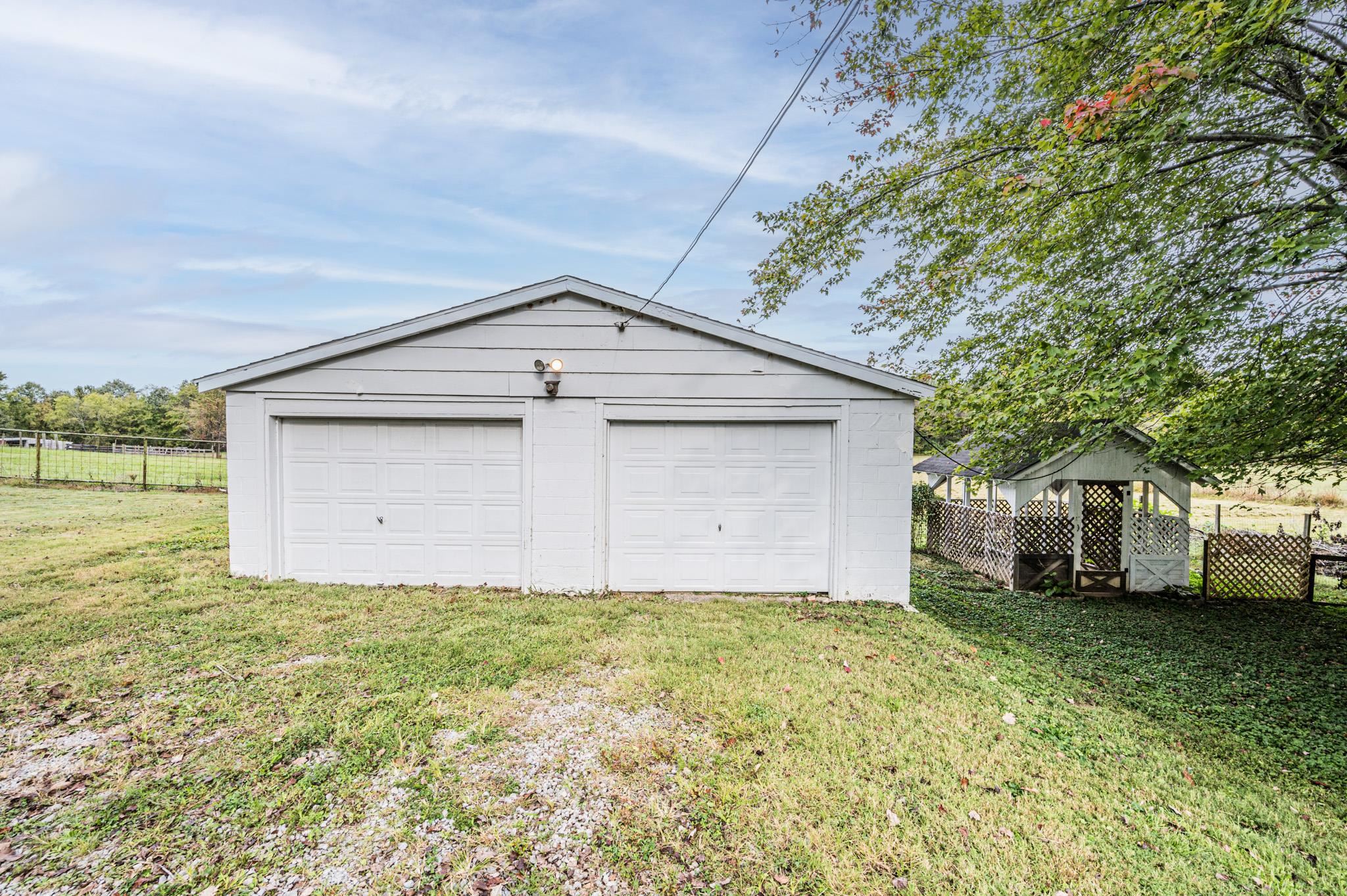 1417 2nd Street, Central City, Kentucky 42330, 2 Bedrooms Bedrooms, ,1 BathroomBathrooms,Single Family Residence,For Sale,2nd Street,88226