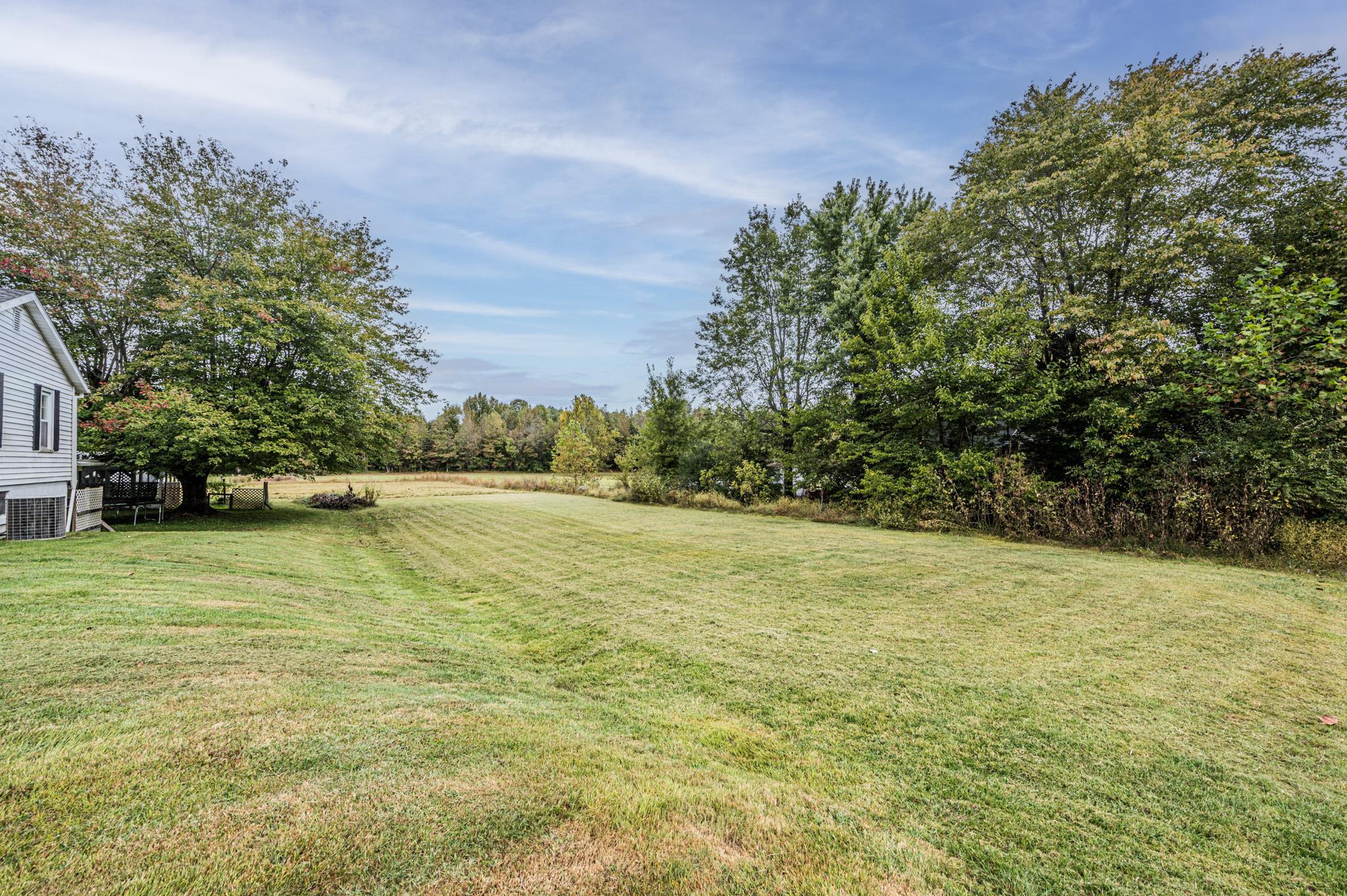 1417 2nd Street, Central City, Kentucky 42330, 2 Bedrooms Bedrooms, ,1 BathroomBathrooms,Single Family Residence,For Sale,2nd Street,88226