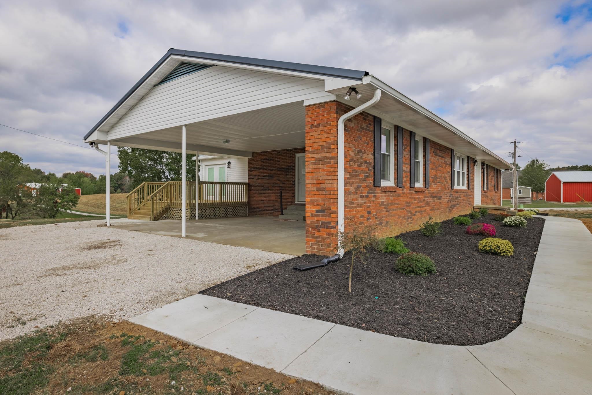 10874 Hwy 81, Utica, Kentucky 42376, 3 Bedrooms Bedrooms, ,3 BathroomsBathrooms,Single Family Residence,For Sale,Hwy 81,88230