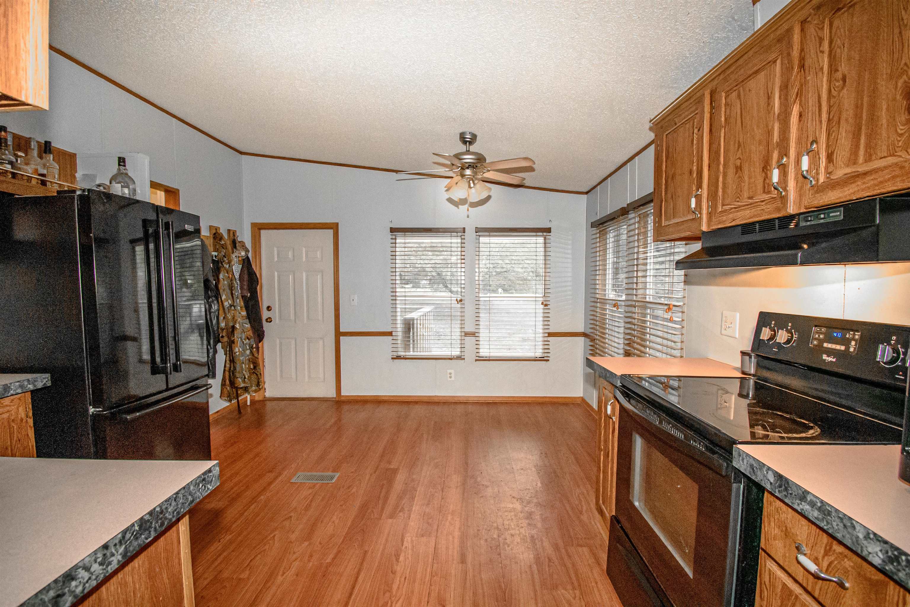 145 Carver St, Sacramento, Kentucky 42372, 3 Bedrooms Bedrooms, ,2 BathroomsBathrooms,Manufactured Home,For Sale,Carver St,88231