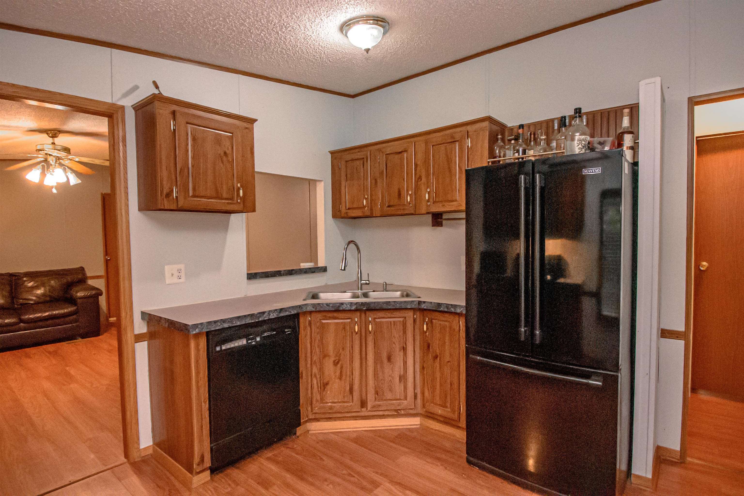 145 Carver St, Sacramento, Kentucky 42372, 3 Bedrooms Bedrooms, ,2 BathroomsBathrooms,Manufactured Home,For Sale,Carver St,88231