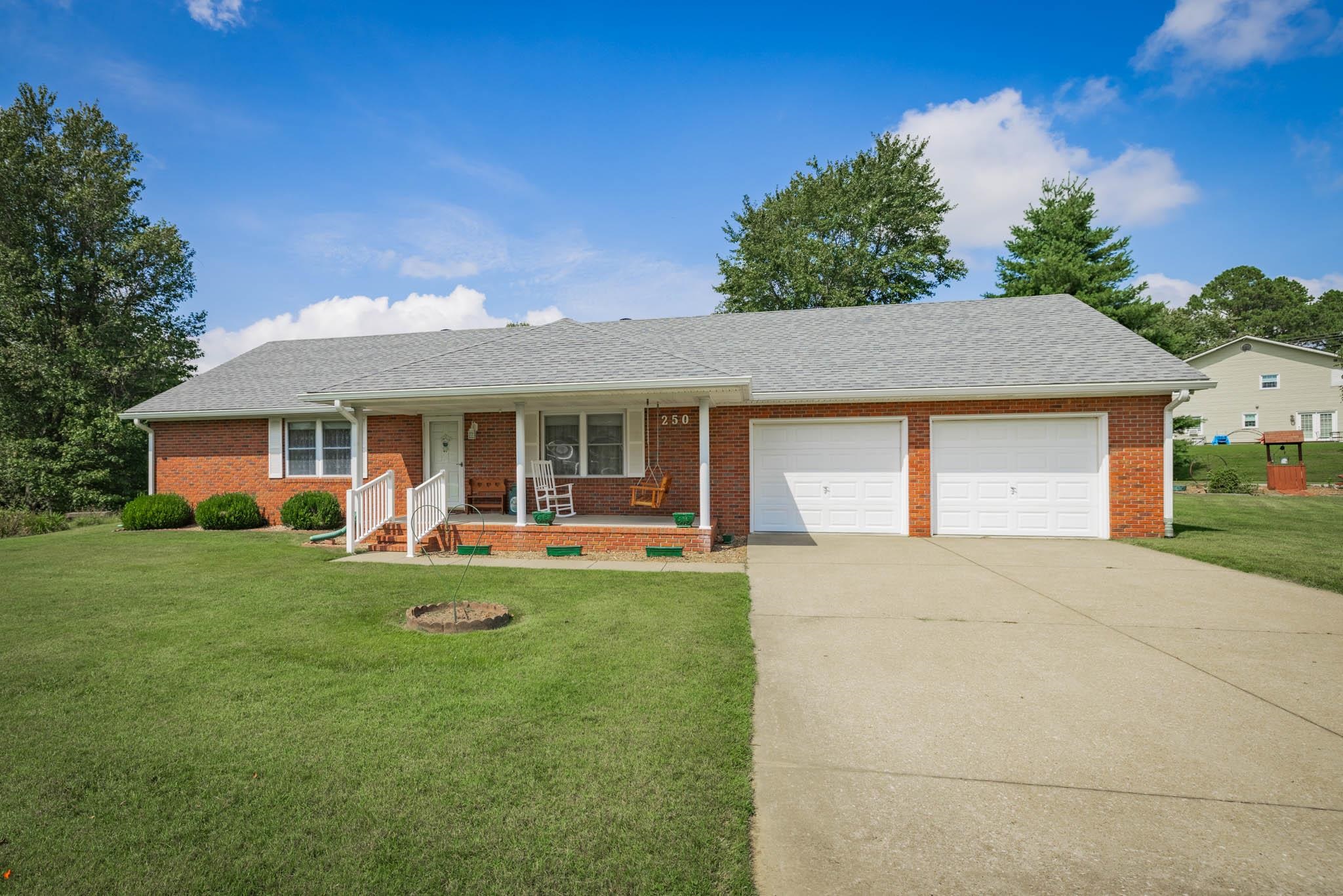 250 Judith Lynn Street, Hawesville, Kentucky 42348, 4 Bedrooms Bedrooms, ,3 BathroomsBathrooms,Single Family Residence,For Sale,Judith Lynn Street,88240
