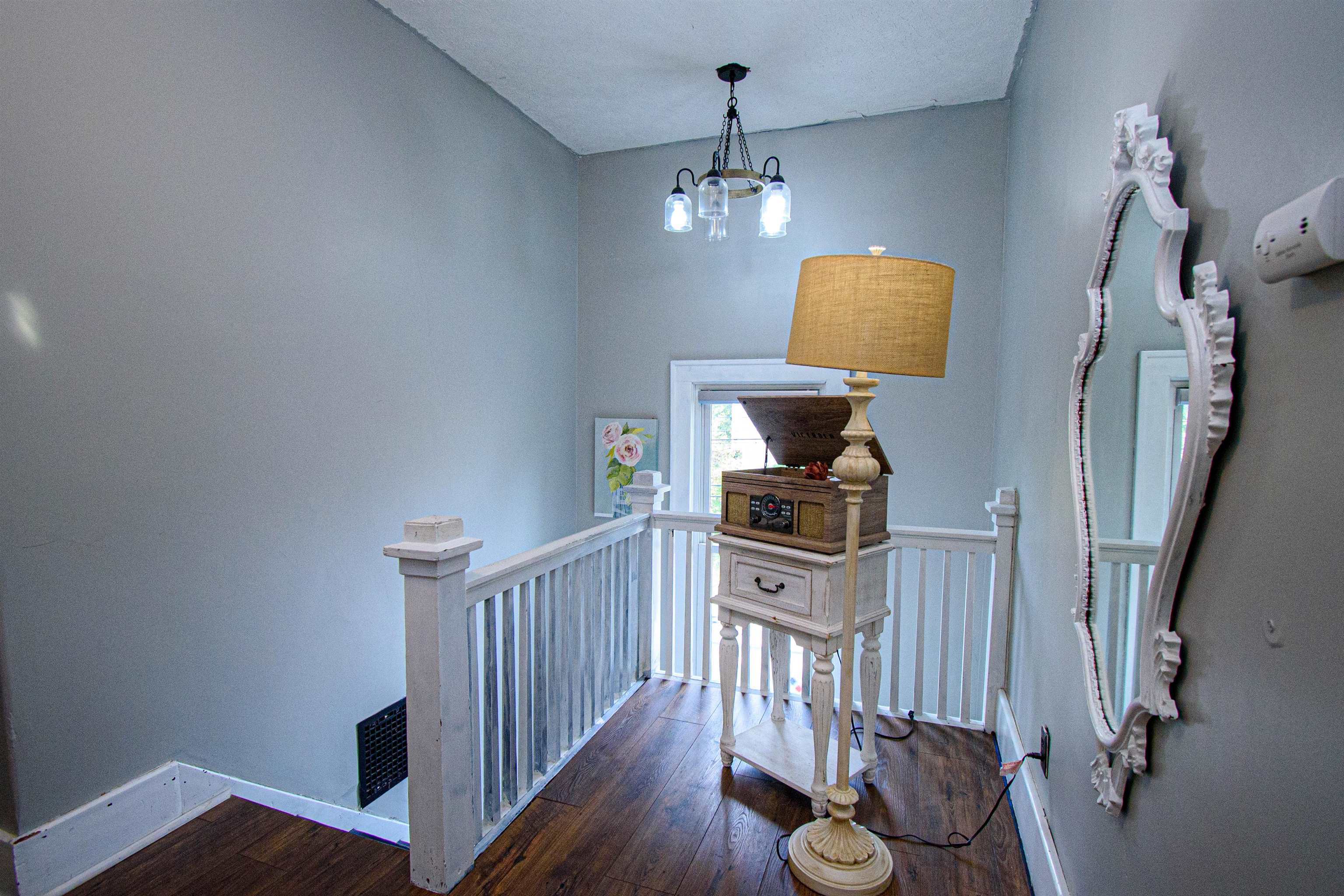 1302 Locust St, Owensboro, Kentucky 42301, 3 Bedrooms Bedrooms, ,3 BathroomsBathrooms,Single Family Residence,For Sale,Locust St,88244