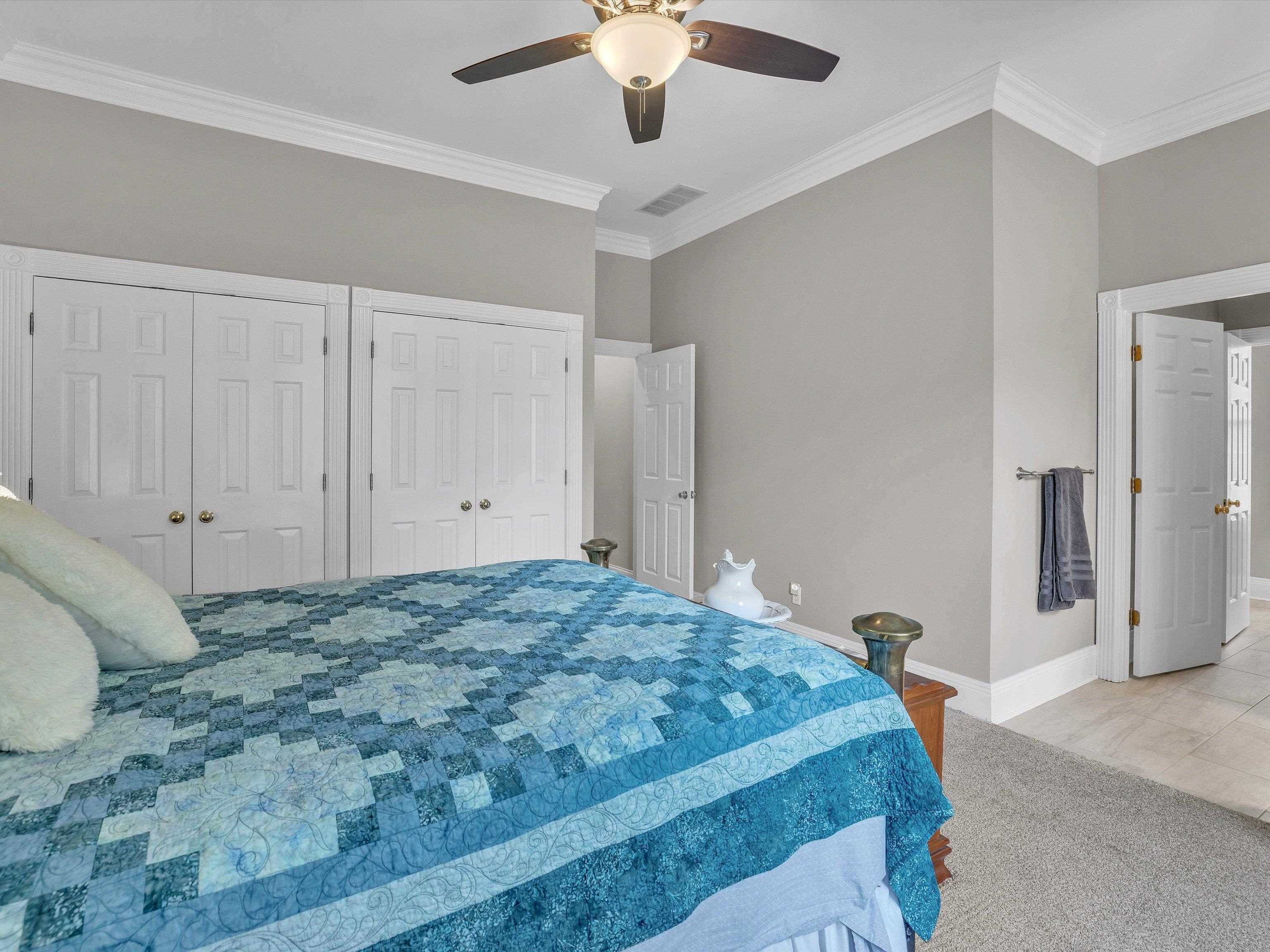 1661 Barclay Ave, Owensboro, Kentucky 42303, 4 Bedrooms Bedrooms, ,4 BathroomsBathrooms,Single Family Residence,For Sale,Barclay Ave,88250