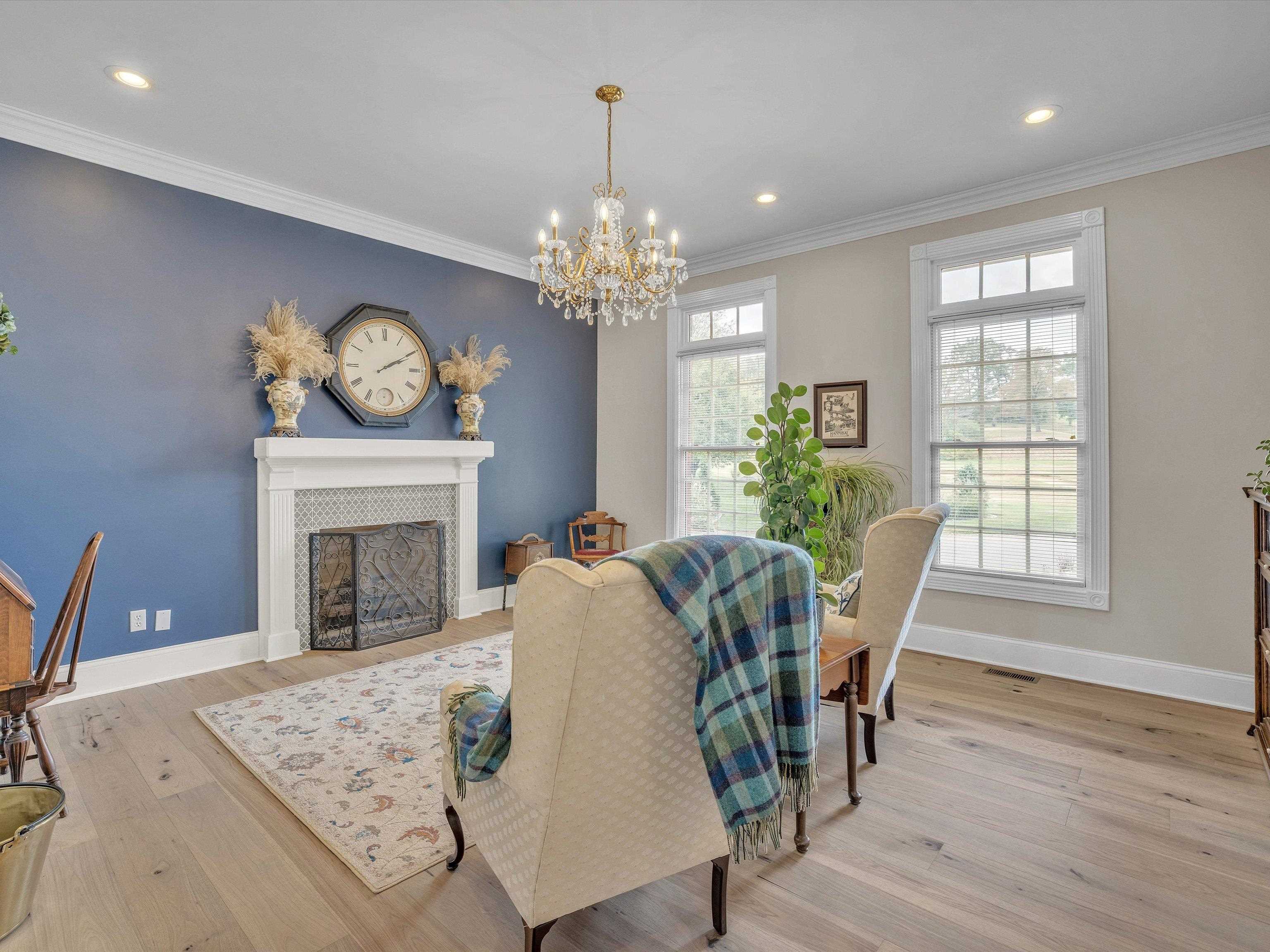 1661 Barclay Ave, Owensboro, Kentucky 42303, 4 Bedrooms Bedrooms, ,4 BathroomsBathrooms,Single Family Residence,For Sale,Barclay Ave,88250