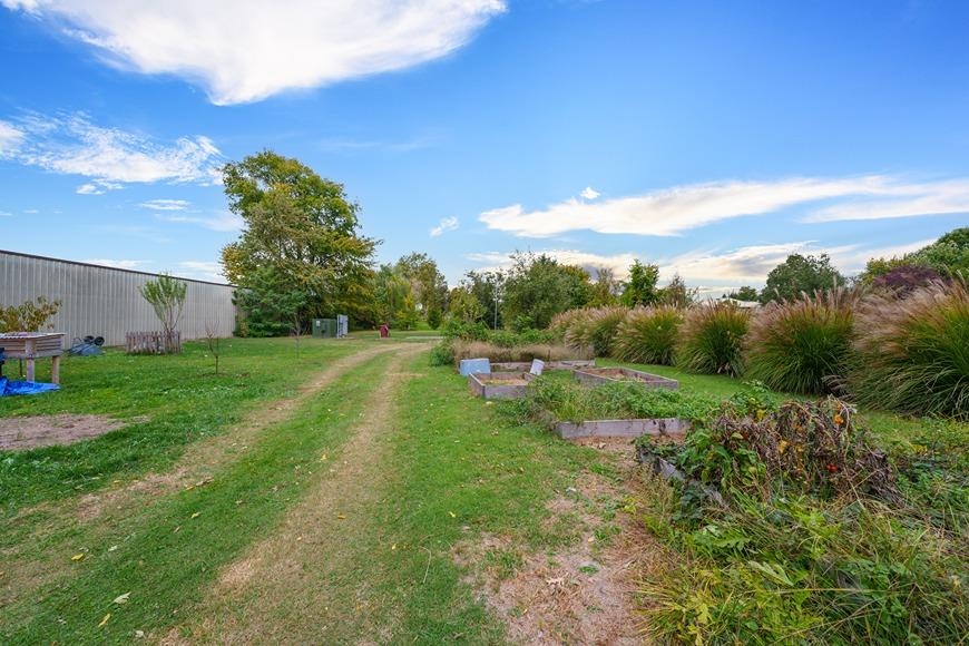 2203 HWY 144, Owensboro, Kentucky 42303, 3 Bedrooms Bedrooms, ,1 BathroomBathrooms,Single Family Residence,For Sale,HWY 144,88259