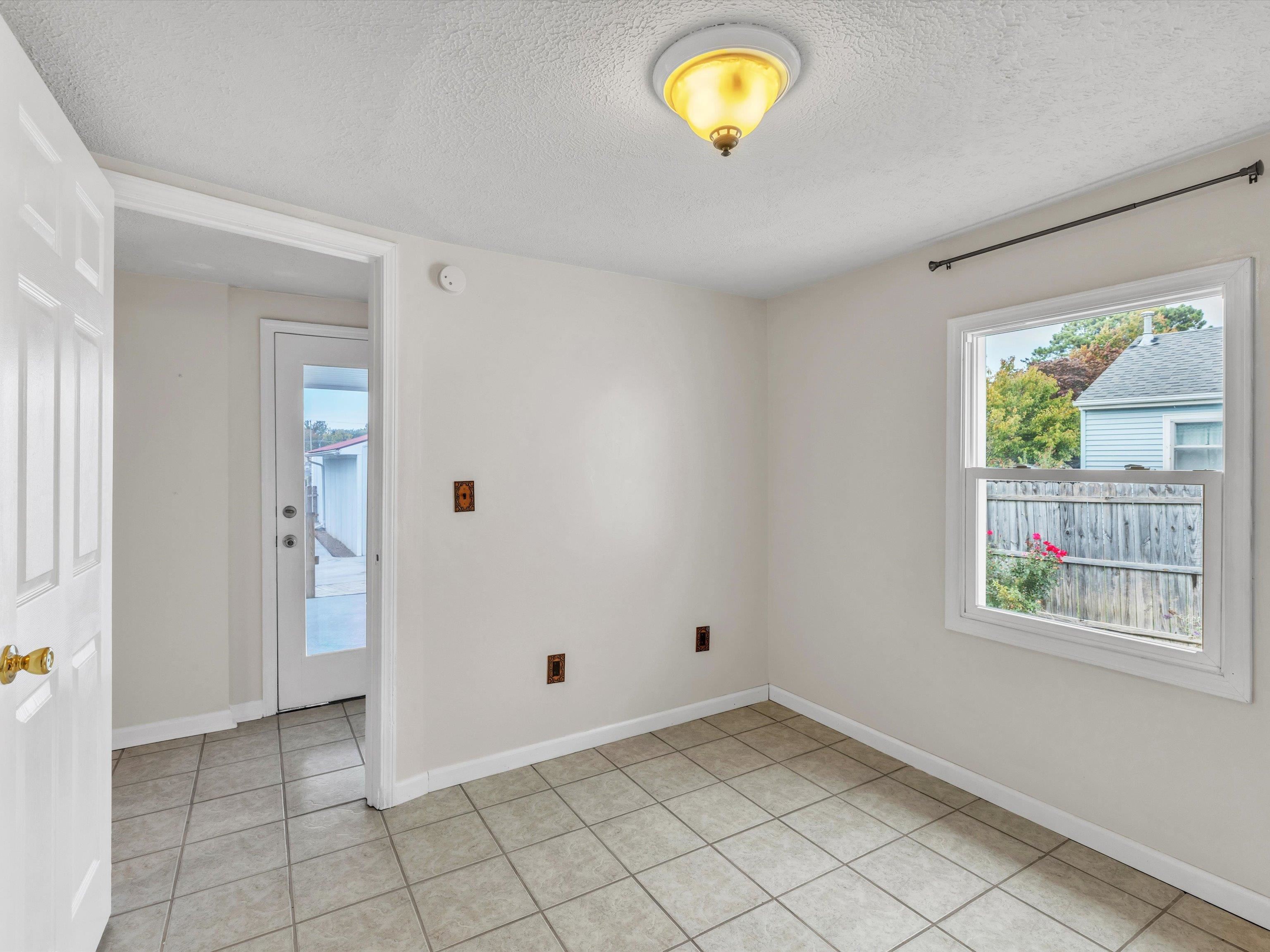1304 Independence Ave, Owensboro, Kentucky 42301, 3 Bedrooms Bedrooms, ,2 BathroomsBathrooms,Single Family Residence,For Sale,Independence Ave,88262