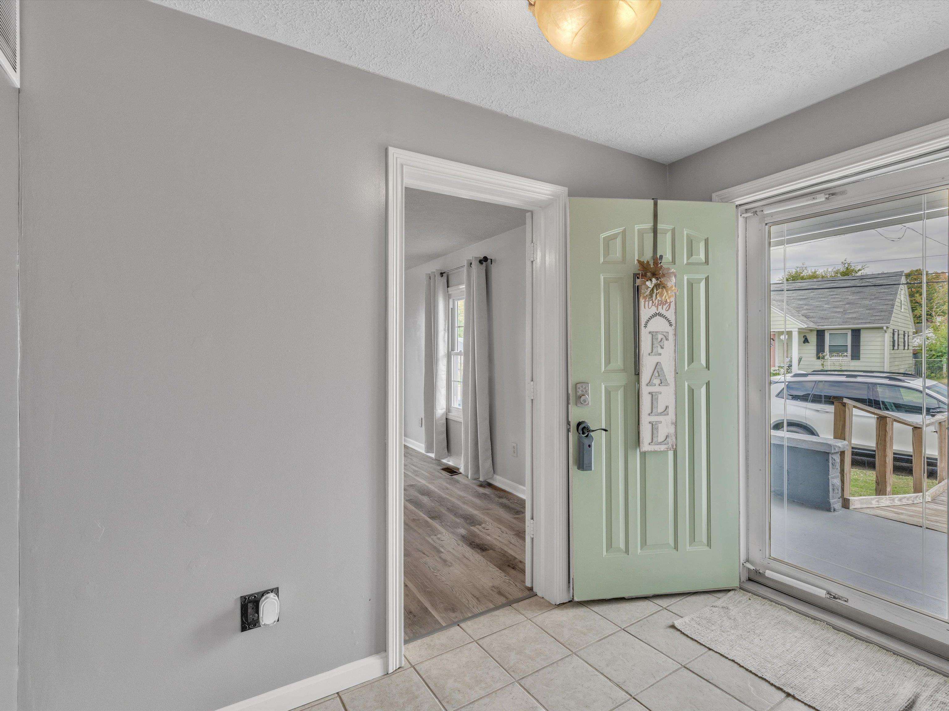 1304 Independence Ave, Owensboro, Kentucky 42301, 3 Bedrooms Bedrooms, ,2 BathroomsBathrooms,Single Family Residence,For Sale,Independence Ave,88262