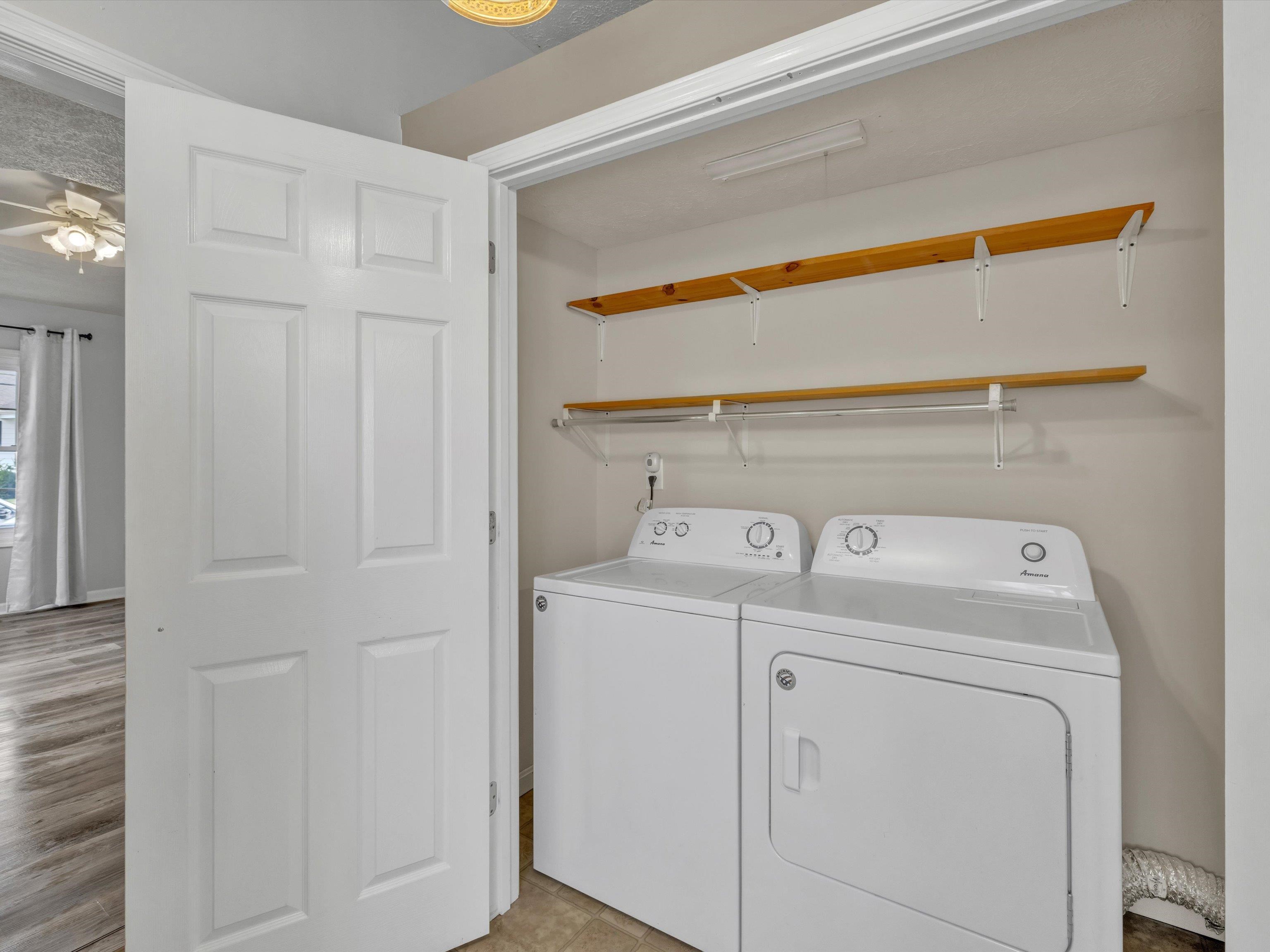 1304 Independence Ave, Owensboro, Kentucky 42301, 3 Bedrooms Bedrooms, ,2 BathroomsBathrooms,Single Family Residence,For Sale,Independence Ave,88262