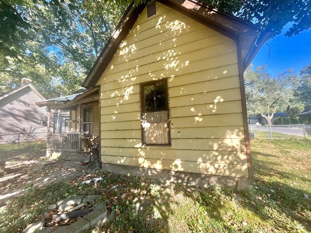 102 O'Neal Avenue, Hopkinsville, Kentucky 42240, 2 Bedrooms Bedrooms, ,1 BathroomBathrooms,Single Family Residence,For Sale,O'Neal Avenue,88268