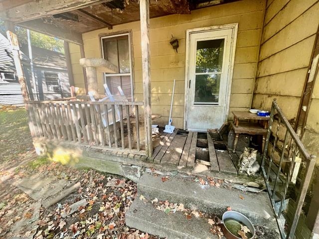 102 O'Neal Avenue, Hopkinsville, Kentucky 42240, 2 Bedrooms Bedrooms, ,1 BathroomBathrooms,Single Family Residence,For Sale,O'Neal Avenue,88268