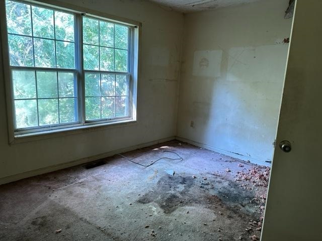 221 Church St, Madisonville, Kentucky 42431, 3 Bedrooms Bedrooms, ,1 BathroomBathrooms,Single Family Residence,For Sale,Church St,88272